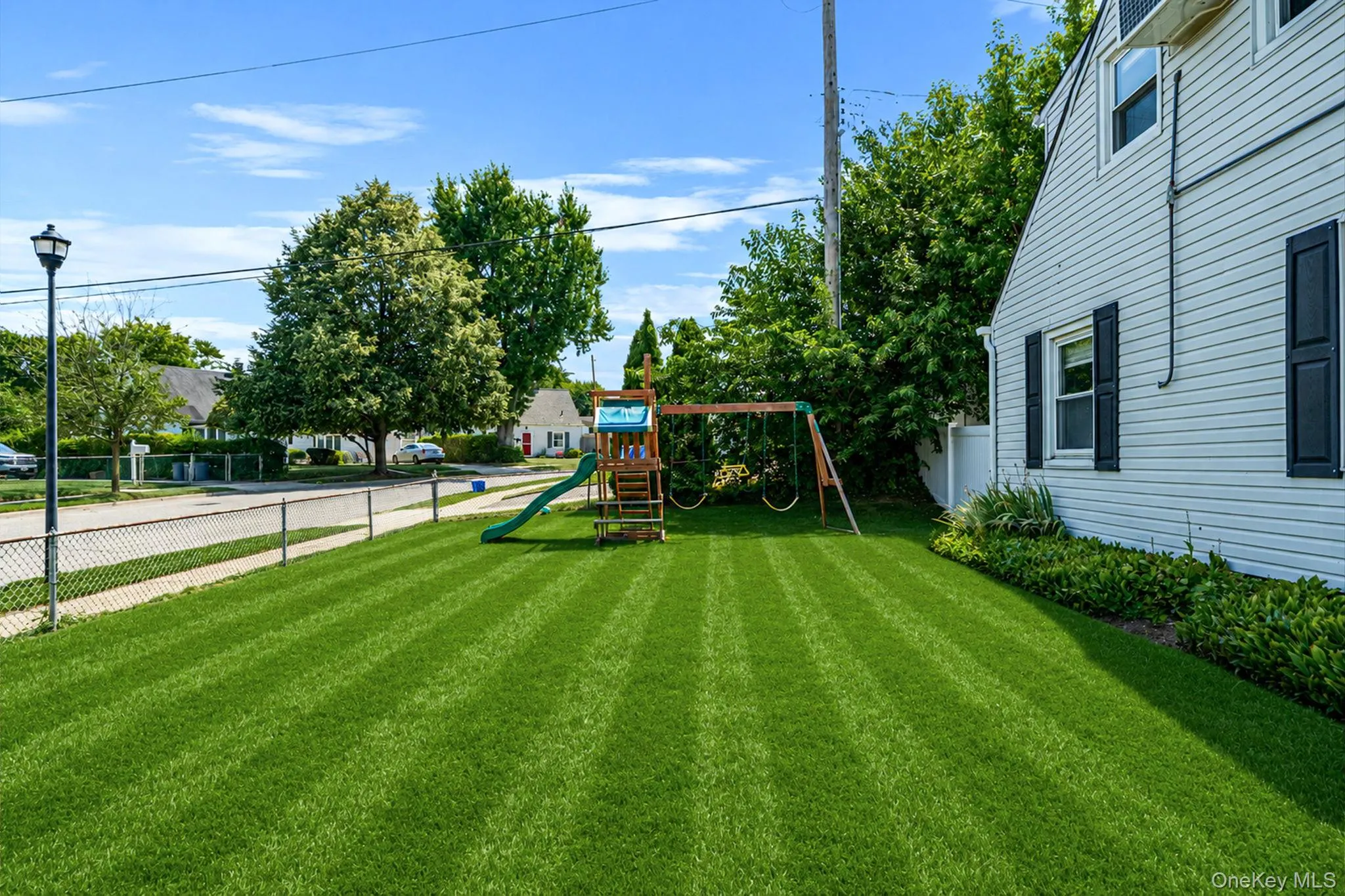 126 Cotton Lane, Hempstead, NY, 4 Bedrooms Bedrooms, 8 Rooms Rooms,1 BathroomBathrooms,Residential,For Rent,Cotton,0,1028133 126 Cotton Lane, Hempstead, NY, 4 Bedrooms Bedrooms, 8 Rooms Rooms,1 BathroomBathrooms,Residential,For Rent,Cotton,0,1028133