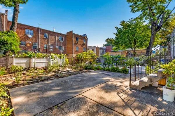67-17 50th Avenue, New York, NY, 4 Bedrooms Bedrooms, 11 Rooms Rooms,3 BathroomsBathrooms,Residential,For Rent,50th,0,1028134 67-17 50th Avenue, New York, NY, 4 Bedrooms Bedrooms, 11 Rooms Rooms,3 BathroomsBathrooms,Residential,For Rent,50th,0,1028134