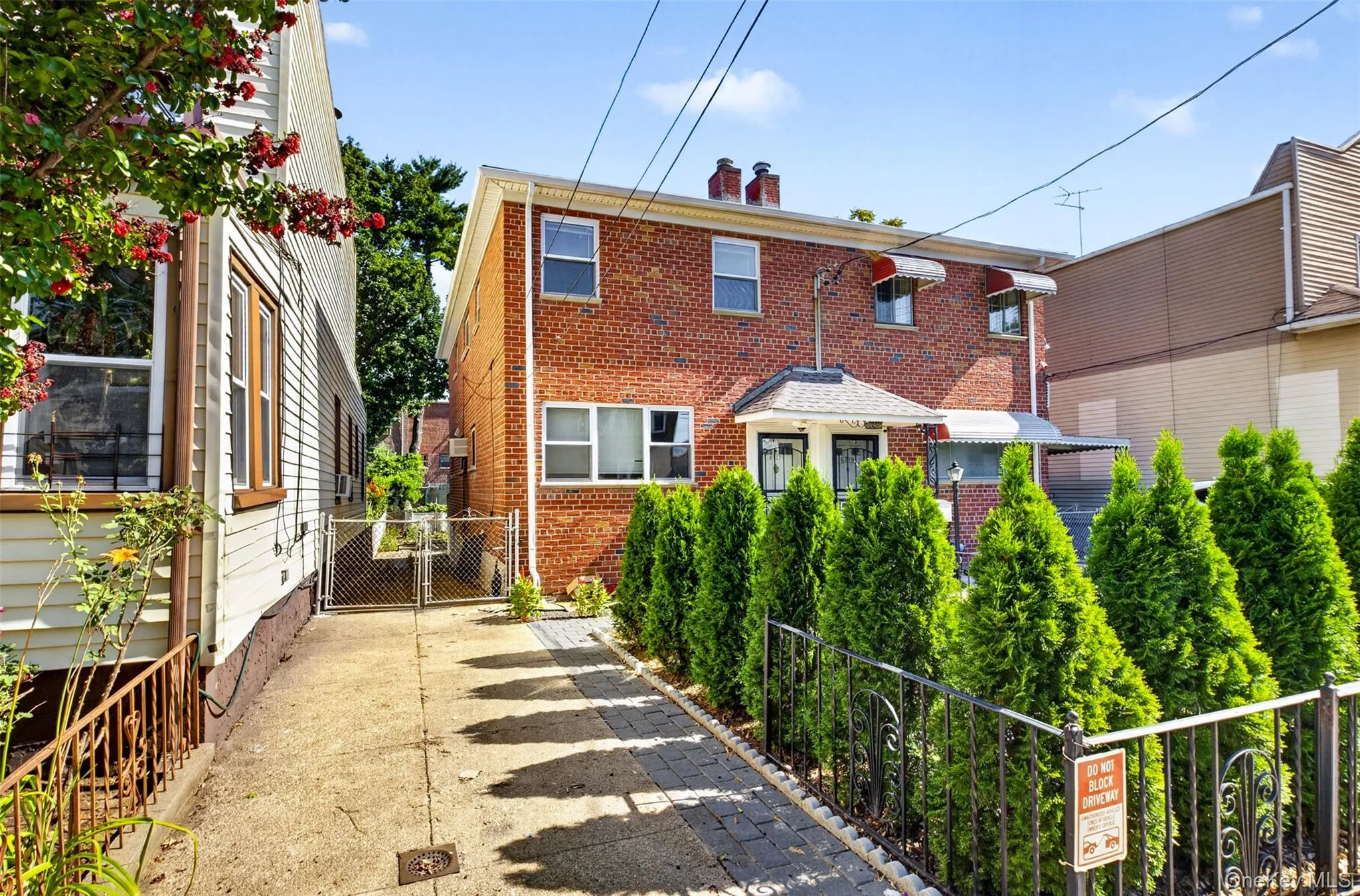 67-17 50th Avenue, New York, NY, 4 Bedrooms Bedrooms, 11 Rooms Rooms,3 BathroomsBathrooms,Residential,For Rent,50th,0,1028134 67-17 50th Avenue, New York, NY, 4 Bedrooms Bedrooms, 11 Rooms Rooms,3 BathroomsBathrooms,Residential,For Rent,50th,0,1028134
