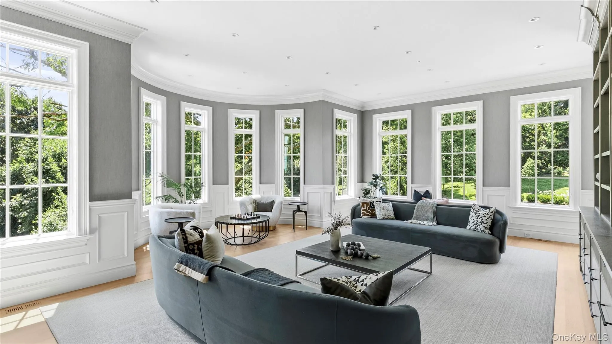 4 Shepherds Lane, North Hempstead, NY, 7 Bedrooms Bedrooms, 17 Rooms Rooms,9 BathroomsBathrooms,Residential,For Rent,Shepherds,0,1028137 4 Shepherds Lane, North Hempstead, NY, 7 Bedrooms Bedrooms, 17 Rooms Rooms,9 BathroomsBathrooms,Residential,For Rent,Shepherds,0,1028137