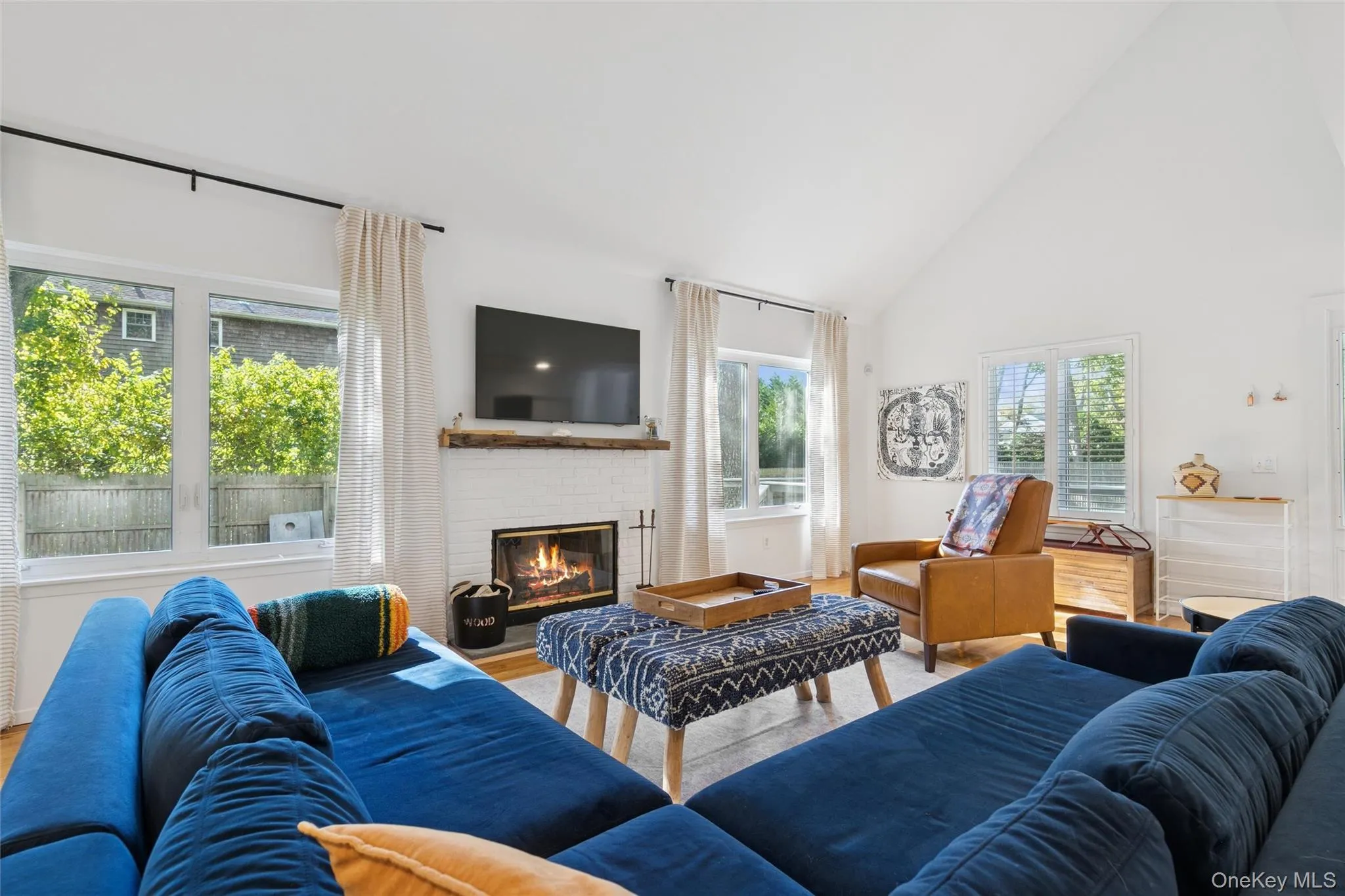 4 Morris Court, Southampton, NY, 4 Bedrooms Bedrooms, 7 Rooms Rooms,3 BathroomsBathrooms,Residential Lease,For Rent,Morris,0,1028139 4 Morris Court, Southampton, NY, 4 Bedrooms Bedrooms, 7 Rooms Rooms,3 BathroomsBathrooms,Residential Lease,For Rent,Morris,0,1028139