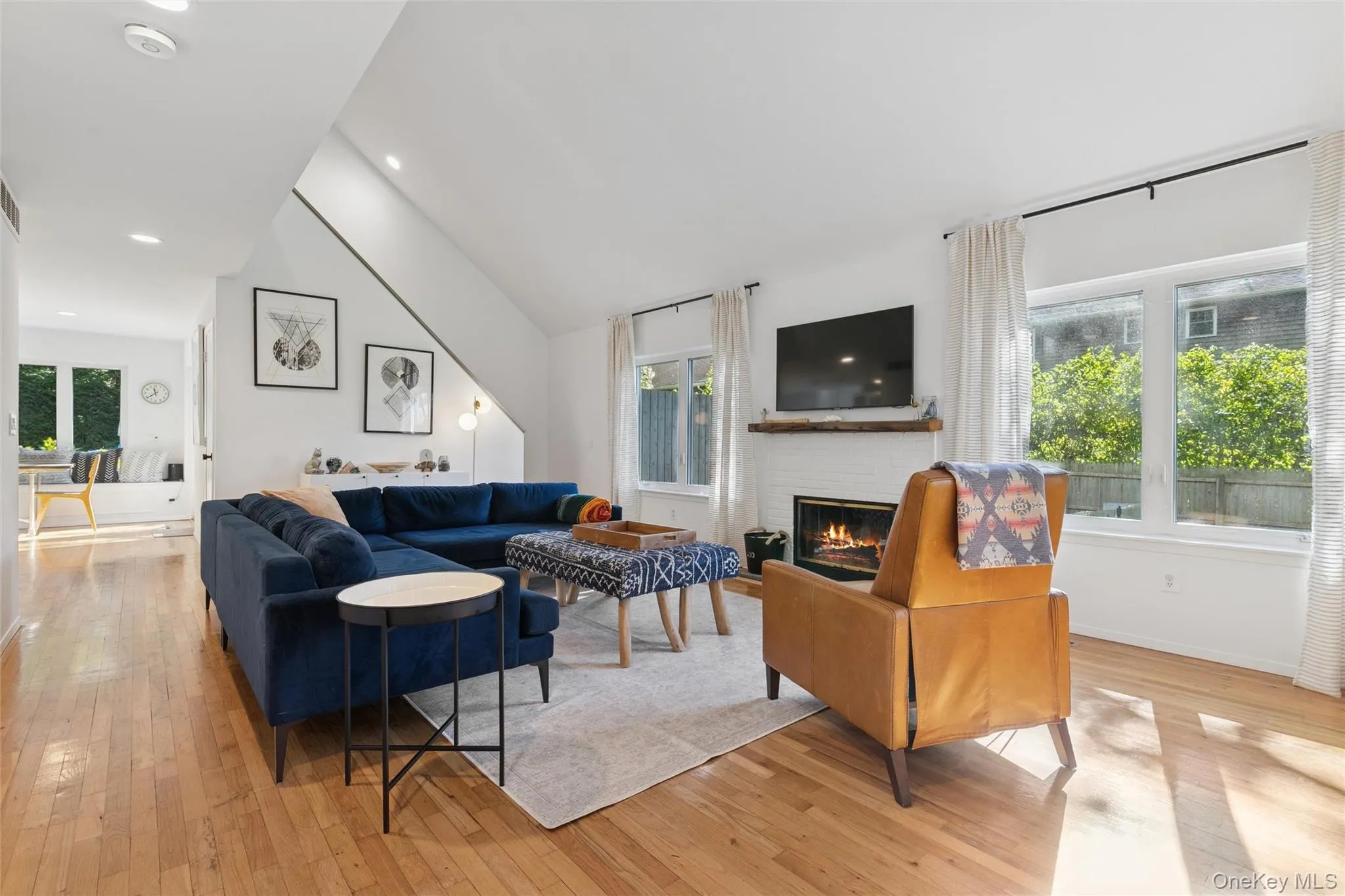 4 Morris Court, Southampton, NY, 4 Bedrooms Bedrooms, 7 Rooms Rooms,3 BathroomsBathrooms,Residential Lease,For Rent,Morris,0,1028139 4 Morris Court, Southampton, NY, 4 Bedrooms Bedrooms, 7 Rooms Rooms,3 BathroomsBathrooms,Residential Lease,For Rent,Morris,0,1028139