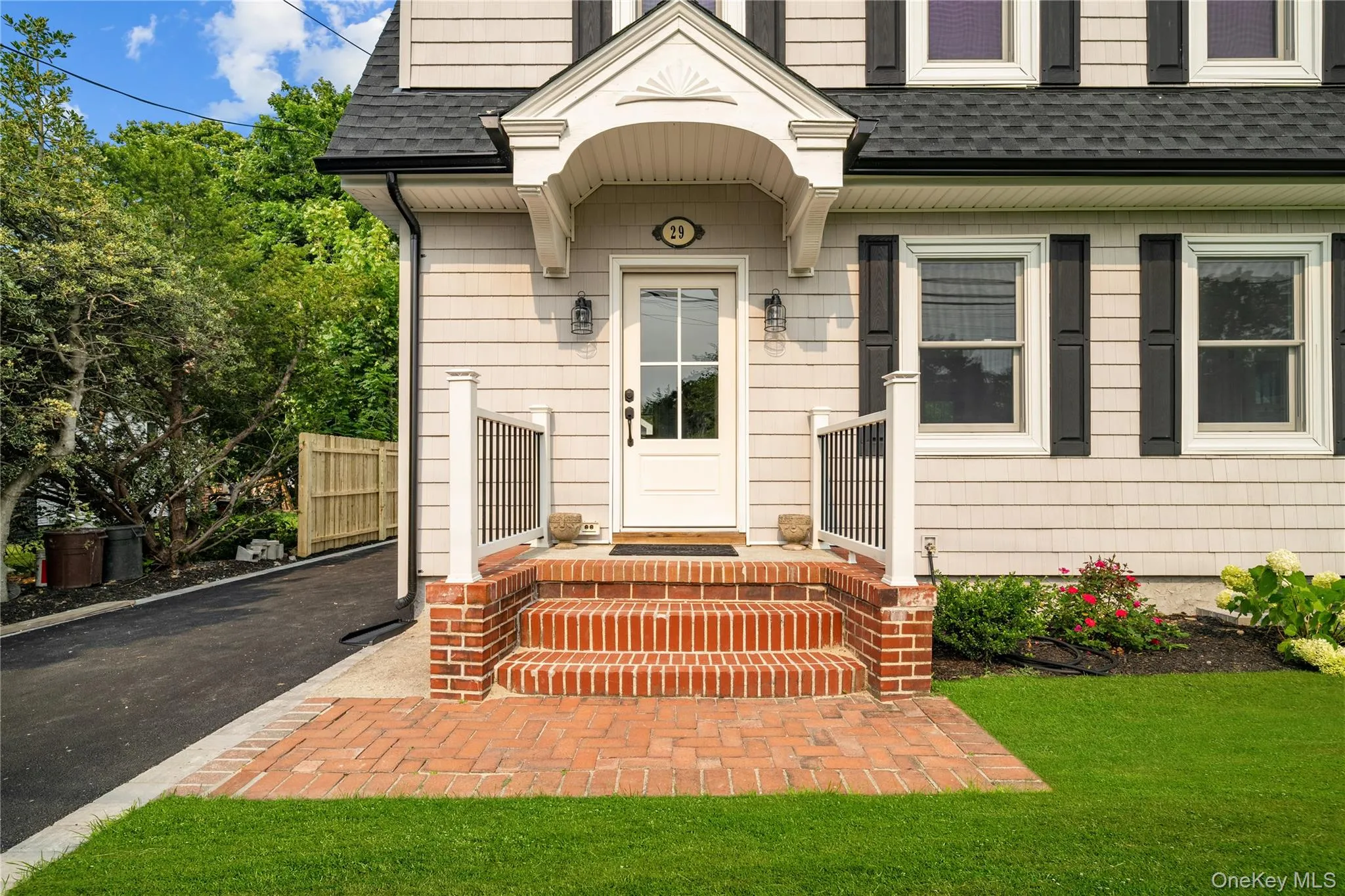 29 Colton Avenue, Islip, NY, 4 Bedrooms Bedrooms, 8 Rooms Rooms,1 BathroomBathrooms,Residential,For Rent,Colton,0,1028140 29 Colton Avenue, Islip, NY, 4 Bedrooms Bedrooms, 8 Rooms Rooms,1 BathroomBathrooms,Residential,For Rent,Colton,0,1028140