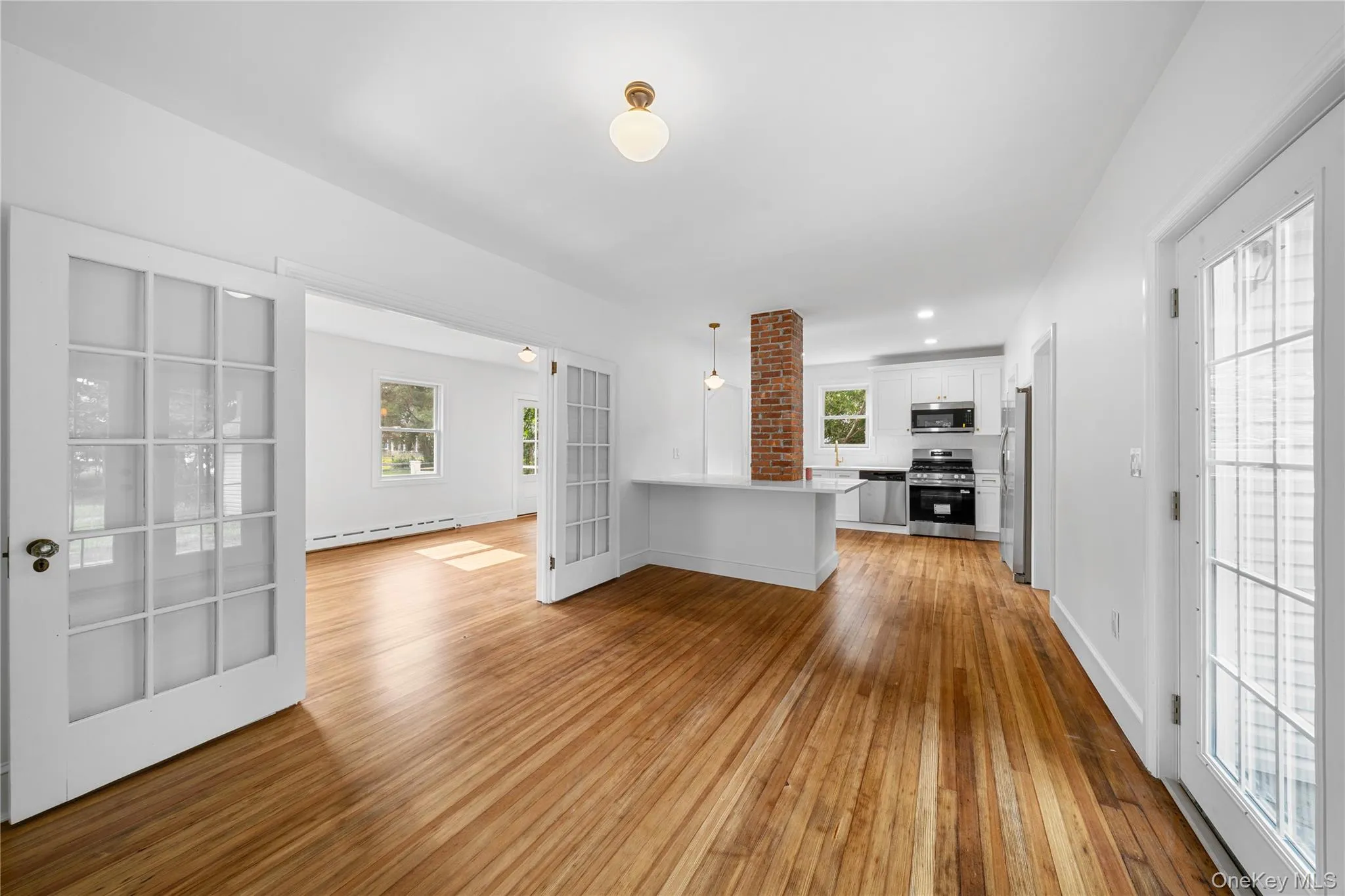 29 Colton Avenue, Islip, NY, 4 Bedrooms Bedrooms, 8 Rooms Rooms,1 BathroomBathrooms,Residential,For Rent,Colton,0,1028140 29 Colton Avenue, Islip, NY, 4 Bedrooms Bedrooms, 8 Rooms Rooms,1 BathroomBathrooms,Residential,For Rent,Colton,0,1028140