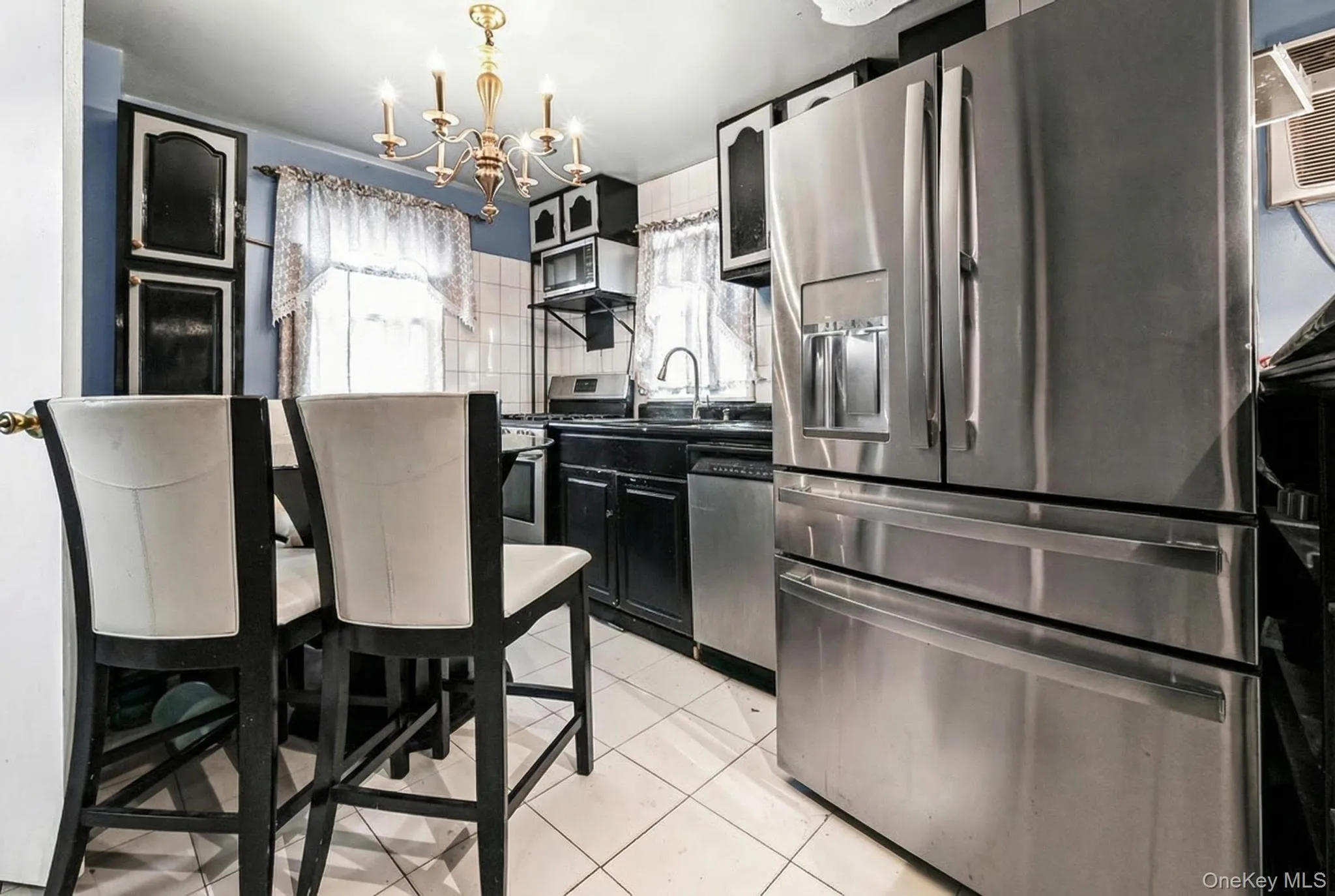 19217 Williamson Avenue, New York, NY, 3 Bedrooms Bedrooms, 9 Rooms Rooms,2 BathroomsBathrooms,Residential,For Rent,Williamson,0,1028142 19217 Williamson Avenue, New York, NY, 3 Bedrooms Bedrooms, 9 Rooms Rooms,2 BathroomsBathrooms,Residential,For Rent,Williamson,0,1028142