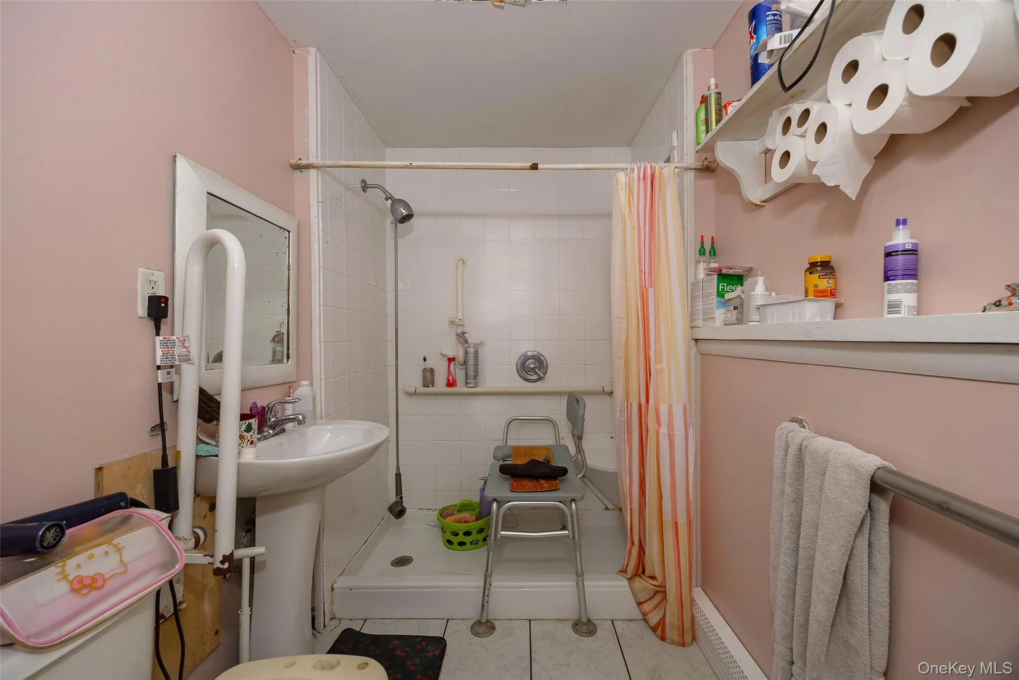 17 Ricky Lane, Poughkeepsie, NY, 3 Bedrooms Bedrooms, 9 Rooms Rooms,2 BathroomsBathrooms,Residential,For Rent,Ricky,0,1028143 17 Ricky Lane, Poughkeepsie, NY, 3 Bedrooms Bedrooms, 9 Rooms Rooms,2 BathroomsBathrooms,Residential,For Rent,Ricky,0,1028143