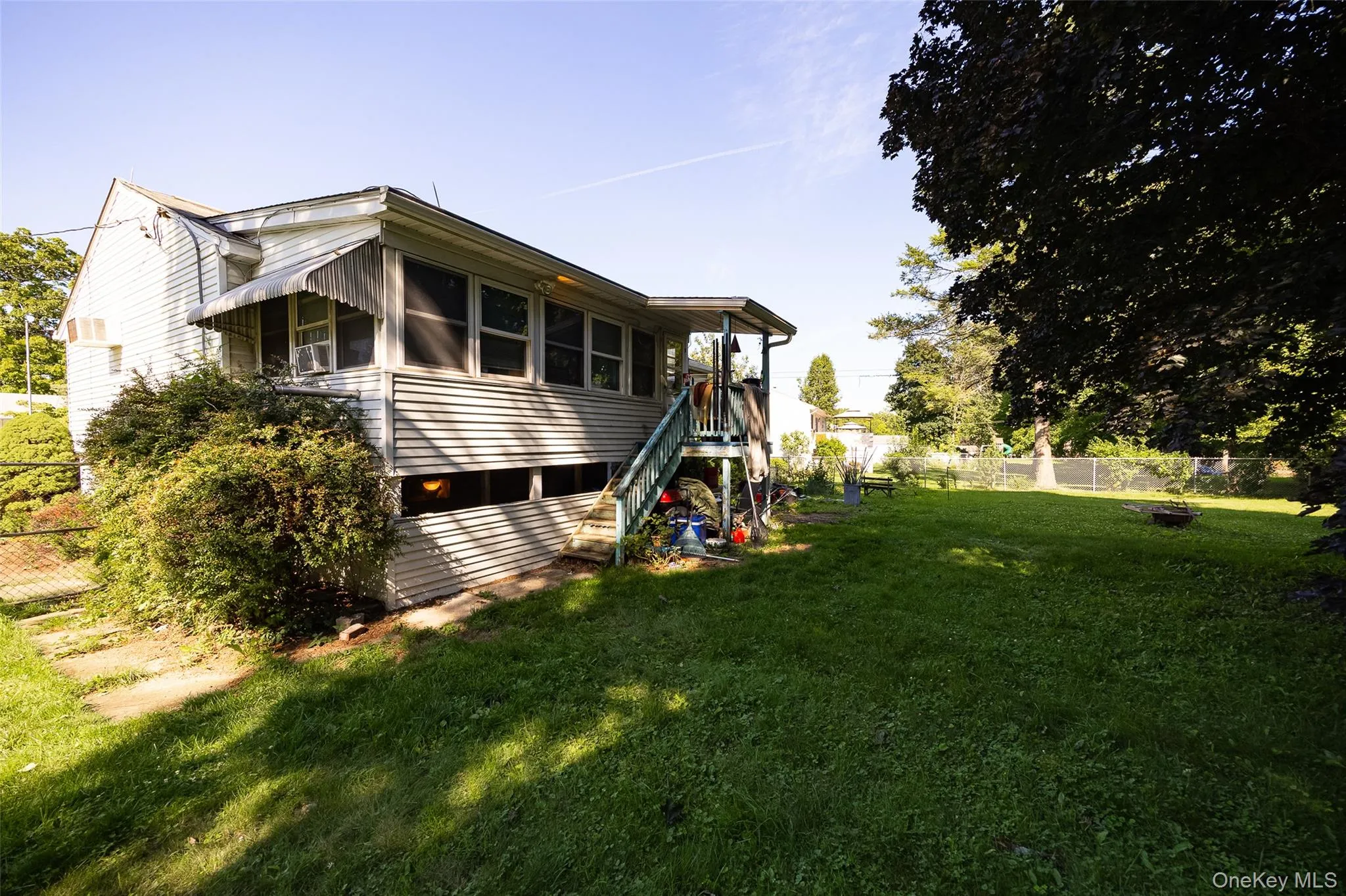 17 Ricky Lane, Poughkeepsie, NY, 3 Bedrooms Bedrooms, 9 Rooms Rooms,2 BathroomsBathrooms,Residential,For Rent,Ricky,0,1028143 17 Ricky Lane, Poughkeepsie, NY, 3 Bedrooms Bedrooms, 9 Rooms Rooms,2 BathroomsBathrooms,Residential,For Rent,Ricky,0,1028143