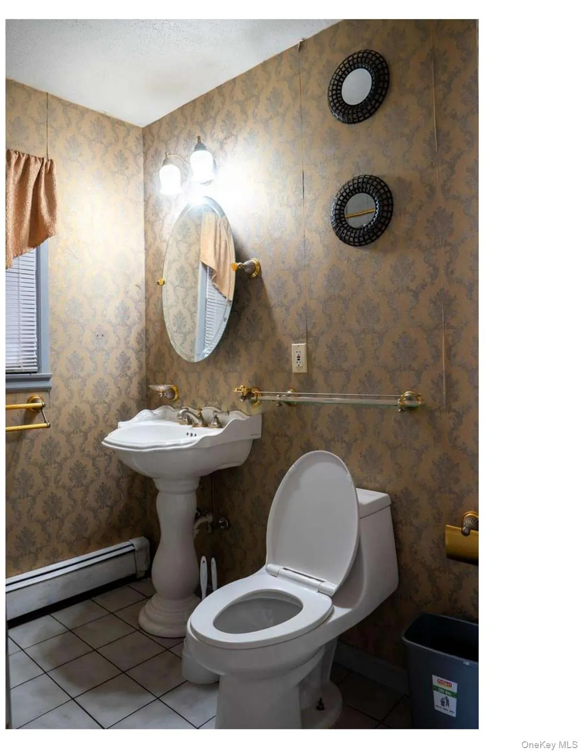 27 Lakeland Street, Islip, NY, 4 Bedrooms Bedrooms, 9 Rooms Rooms,2 BathroomsBathrooms,Residential,For Rent,Lakeland,0,1028145 27 Lakeland Street, Islip, NY, 4 Bedrooms Bedrooms, 9 Rooms Rooms,2 BathroomsBathrooms,Residential,For Rent,Lakeland,0,1028145