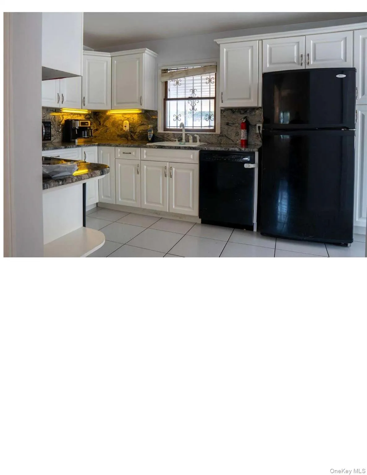 27 Lakeland Street, Islip, NY, 4 Bedrooms Bedrooms, 9 Rooms Rooms,2 BathroomsBathrooms,Residential,For Rent,Lakeland,0,1028145 27 Lakeland Street, Islip, NY, 4 Bedrooms Bedrooms, 9 Rooms Rooms,2 BathroomsBathrooms,Residential,For Rent,Lakeland,0,1028145