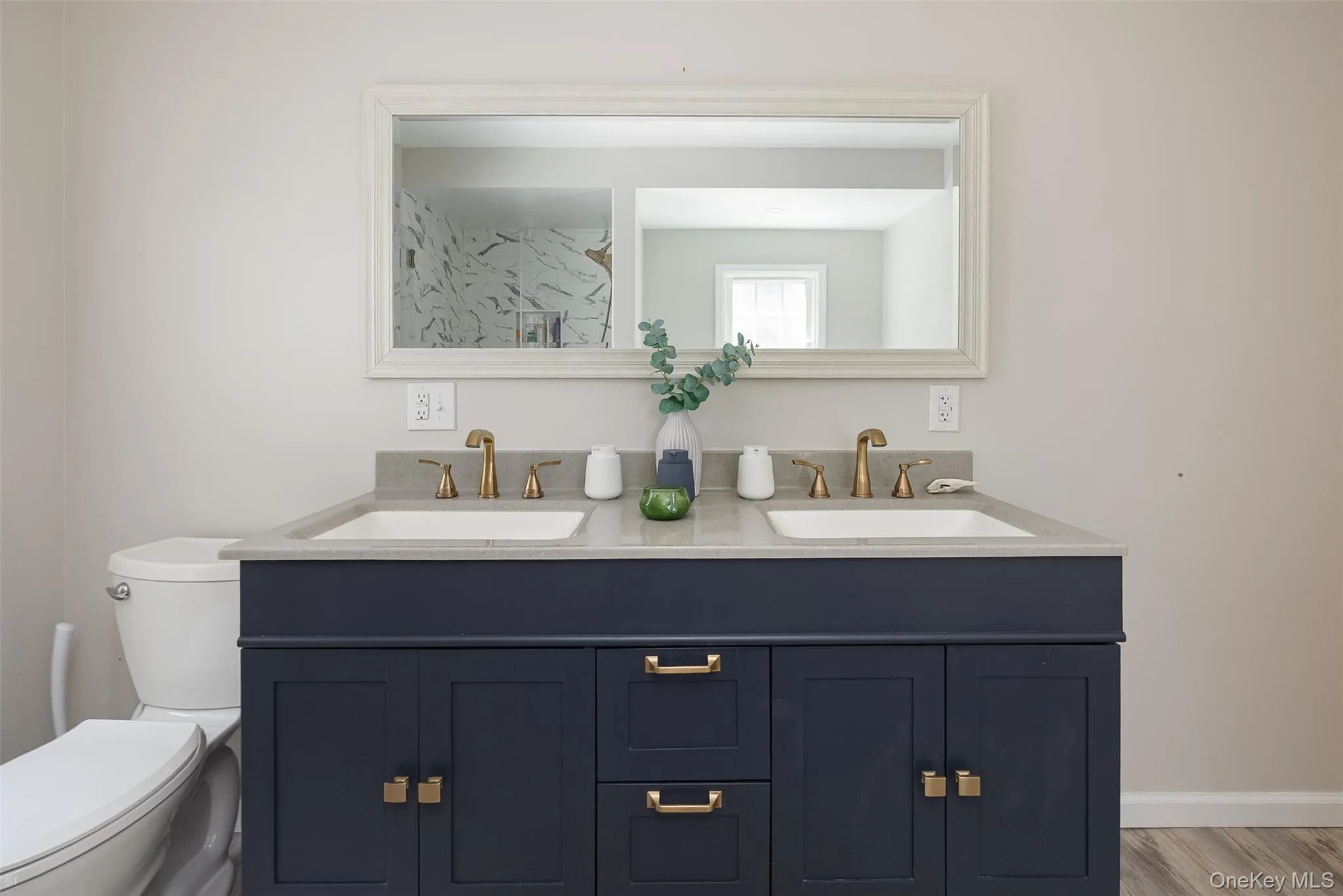 Bathroom Bathroom