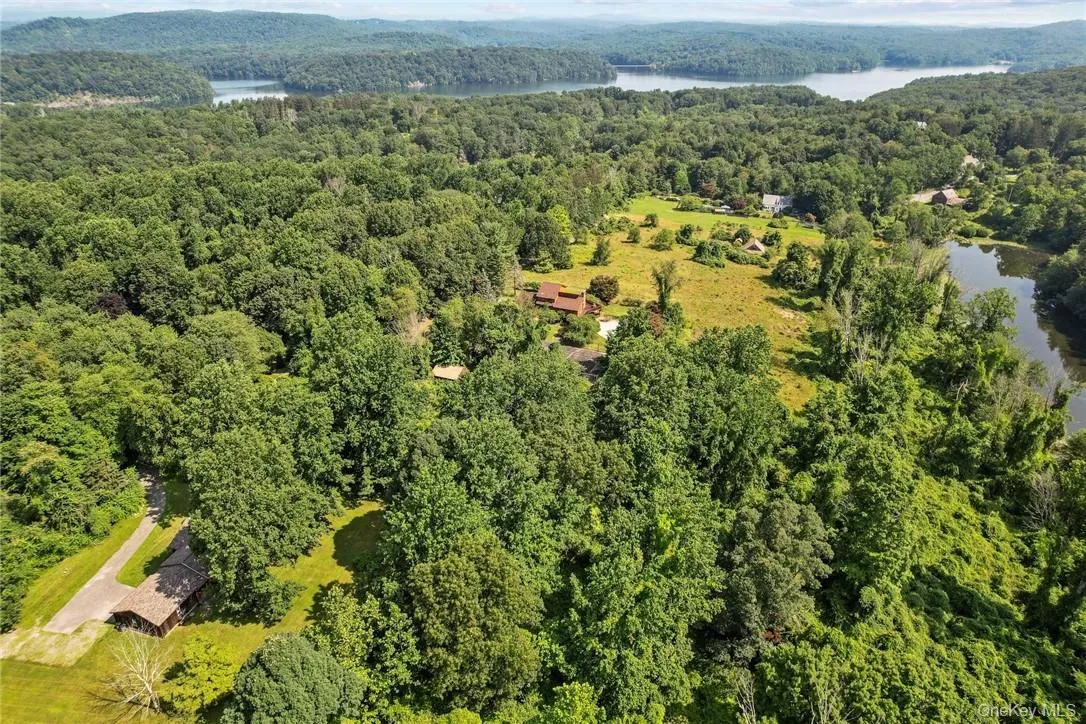 20A Apple Bee Farm Lane, Cortlandt, NY, 2 Bedrooms Bedrooms, 5 Rooms Rooms,2 BathroomsBathrooms,Residential Lease,For Rent,Apple Bee Farm,0,1028147 20A Apple Bee Farm Lane, Cortlandt, NY, 2 Bedrooms Bedrooms, 5 Rooms Rooms,2 BathroomsBathrooms,Residential Lease,For Rent,Apple Bee Farm,0,1028147