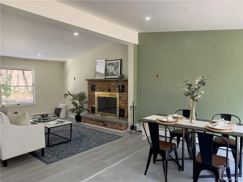 20A Apple Bee Farm Lane, Cortlandt, NY, 2 Bedrooms Bedrooms, 5 Rooms Rooms,2 BathroomsBathrooms,Residential Lease,For Rent,Apple Bee Farm,0,1028147 20A Apple Bee Farm Lane, Cortlandt, NY, 2 Bedrooms Bedrooms, 5 Rooms Rooms,2 BathroomsBathrooms,Residential Lease,For Rent,Apple Bee Farm,0,1028147
