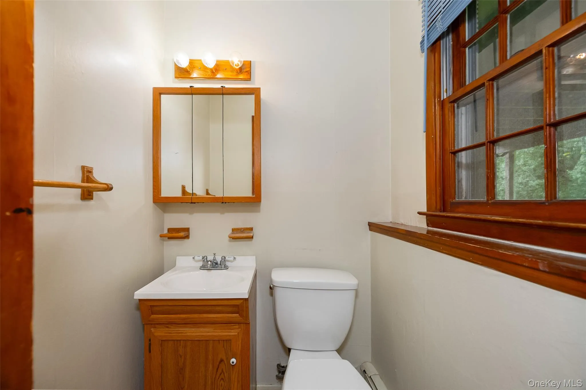 28 Robert Lane, Wappinger, NY, 3 Bedrooms Bedrooms, 11 Rooms Rooms,1 BathroomBathrooms,Residential,For Rent,Robert,0,1028148 28 Robert Lane, Wappinger, NY, 3 Bedrooms Bedrooms, 11 Rooms Rooms,1 BathroomBathrooms,Residential,For Rent,Robert,0,1028148
