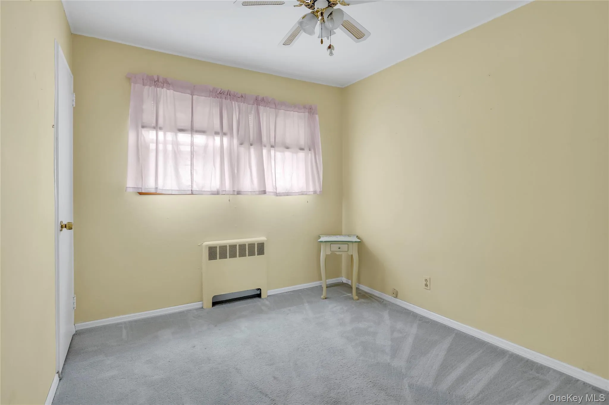 29 Westbury Avenue, Oyster Bay, NY, 3 Bedrooms Bedrooms, 5 Rooms Rooms,1 BathroomBathrooms,Residential,For Rent,Westbury,0,1028156 29 Westbury Avenue, Oyster Bay, NY, 3 Bedrooms Bedrooms, 5 Rooms Rooms,1 BathroomBathrooms,Residential,For Rent,Westbury,0,1028156