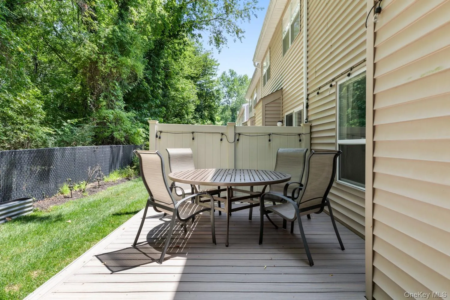 300 Pond View Lane, Smithtown, NY, 3 Bedrooms Bedrooms, 8 Rooms Rooms,2 BathroomsBathrooms,Residential,For Rent,Pond View,0,1028158 300 Pond View Lane, Smithtown, NY, 3 Bedrooms Bedrooms, 8 Rooms Rooms,2 BathroomsBathrooms,Residential,For Rent,Pond View,0,1028158