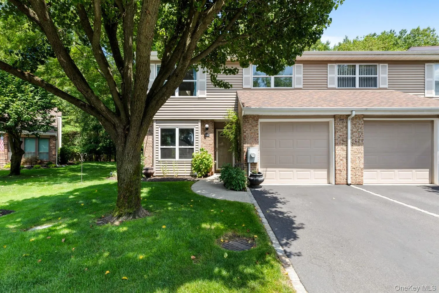 300 Pond View Lane, Smithtown, NY, 3 Bedrooms Bedrooms, 8 Rooms Rooms,2 BathroomsBathrooms,Residential,For Rent,Pond View,0,1028158 300 Pond View Lane, Smithtown, NY, 3 Bedrooms Bedrooms, 8 Rooms Rooms,2 BathroomsBathrooms,Residential,For Rent,Pond View,0,1028158