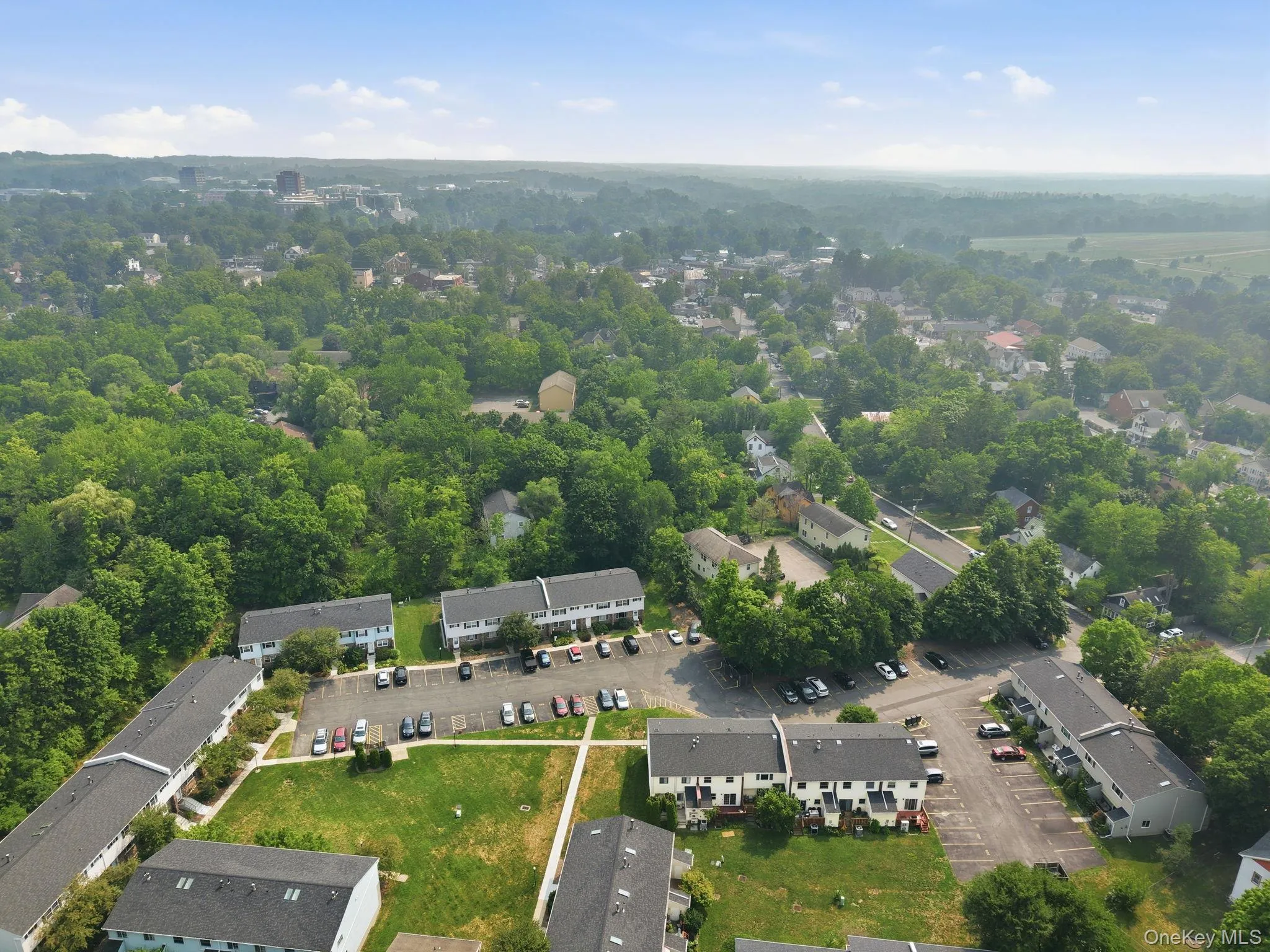 405 Briarwood Court, New Paltz, NY, 3 Bedrooms Bedrooms, 10 Rooms Rooms,2 BathroomsBathrooms,Residential,For Rent,Briarwood,0,1028161 405 Briarwood Court, New Paltz, NY, 3 Bedrooms Bedrooms, 10 Rooms Rooms,2 BathroomsBathrooms,Residential,For Rent,Briarwood,0,1028161