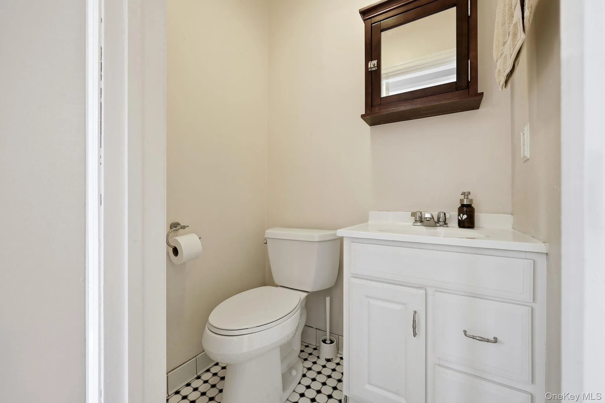 405 Briarwood Court, New Paltz, NY, 3 Bedrooms Bedrooms, 10 Rooms Rooms,2 BathroomsBathrooms,Residential,For Rent,Briarwood,0,1028161 405 Briarwood Court, New Paltz, NY, 3 Bedrooms Bedrooms, 10 Rooms Rooms,2 BathroomsBathrooms,Residential,For Rent,Briarwood,0,1028161