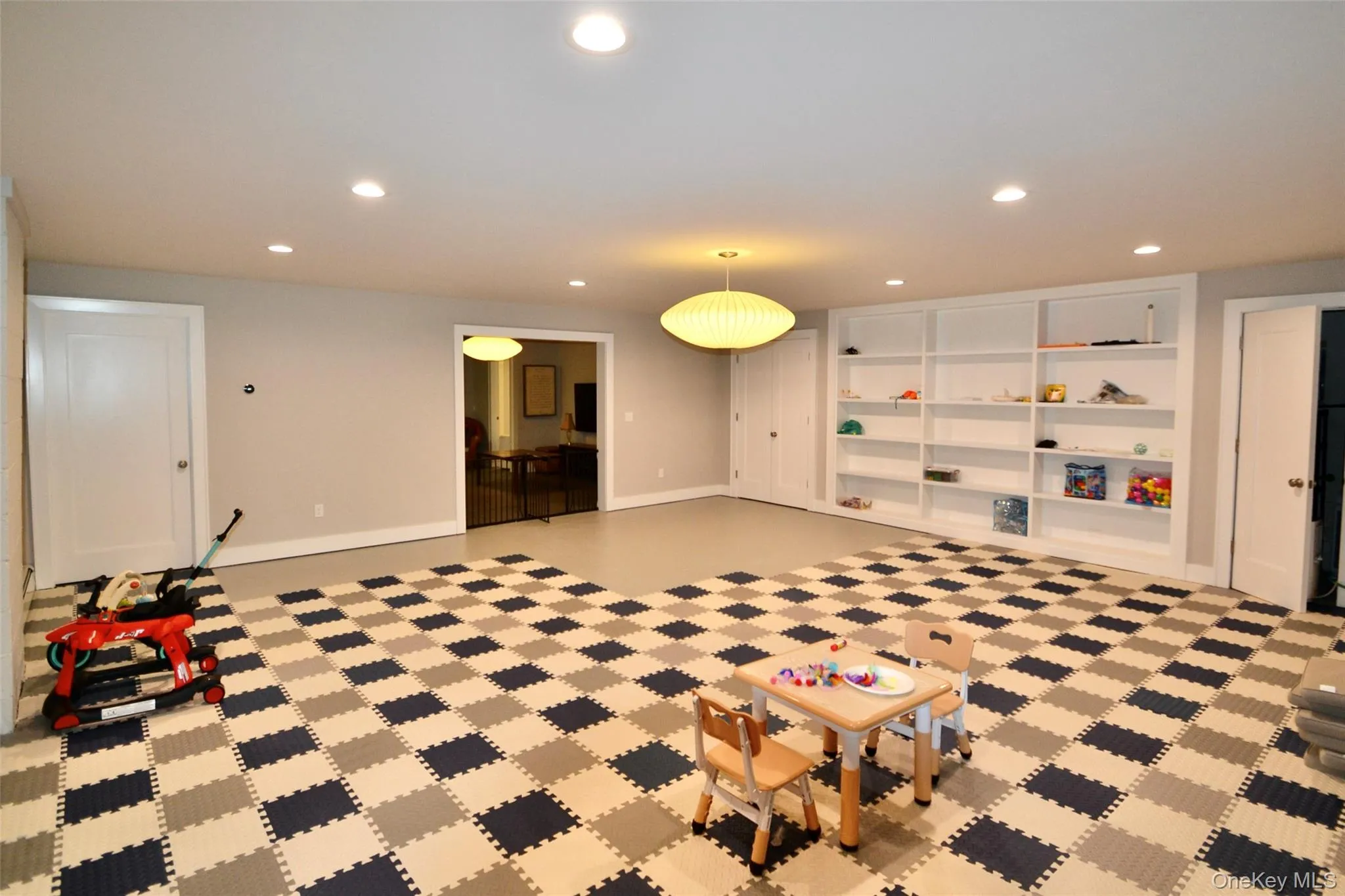 15 Green Hedges Lane, Orangetown, NY, 4 Bedrooms Bedrooms, 10 Rooms Rooms,3 BathroomsBathrooms,Residential,For Rent,Green Hedges,0,1028163 15 Green Hedges Lane, Orangetown, NY, 4 Bedrooms Bedrooms, 10 Rooms Rooms,3 BathroomsBathrooms,Residential,For Rent,Green Hedges,0,1028163
