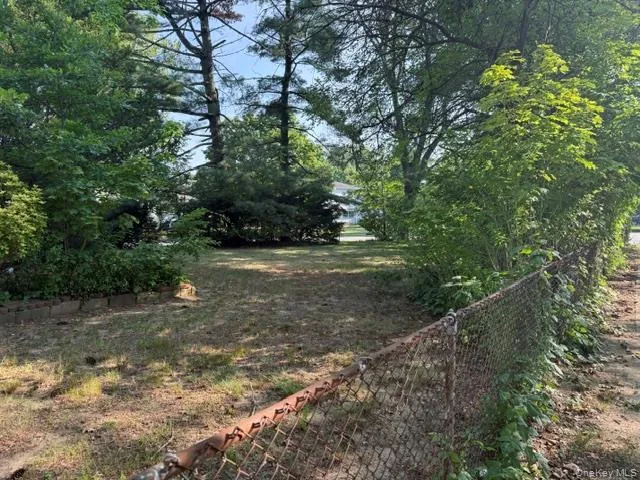 187 Thomas Powell Boulevard, Oyster Bay, NY, 3 Bedrooms Bedrooms, 7 Rooms Rooms,1 BathroomBathrooms,Residential,For Rent,Thomas Powell,0,1028165 187 Thomas Powell Boulevard, Oyster Bay, NY, 3 Bedrooms Bedrooms, 7 Rooms Rooms,1 BathroomBathrooms,Residential,For Rent,Thomas Powell,0,1028165