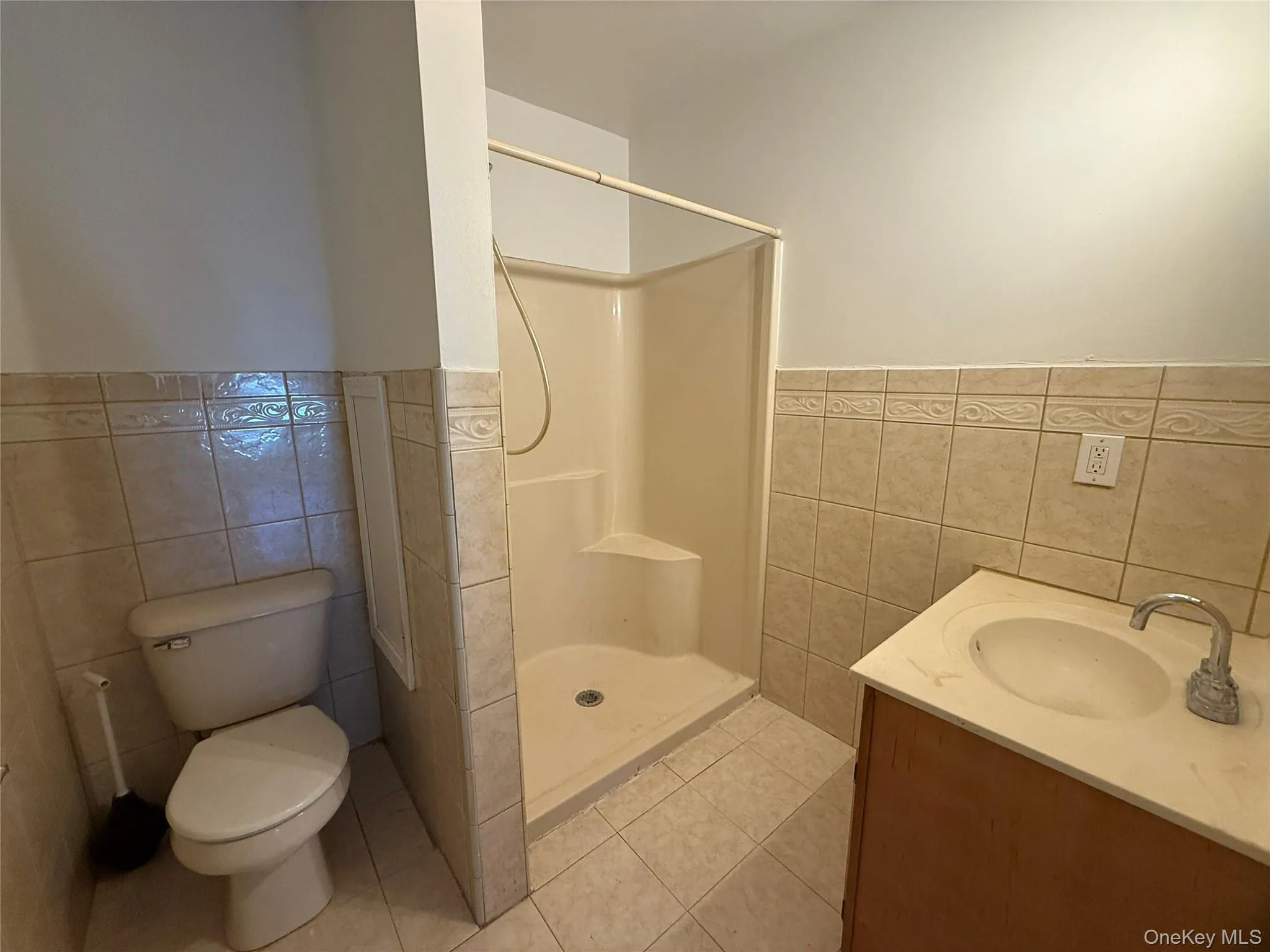 24 Wood Street, Poughkeepsie (town), NY, 3 Bedrooms Bedrooms, 9 Rooms Rooms,2 BathroomsBathrooms,Residential Lease,For Rent,Wood,0,1028172 24 Wood Street, Poughkeepsie (town), NY, 3 Bedrooms Bedrooms, 9 Rooms Rooms,2 BathroomsBathrooms,Residential Lease,For Rent,Wood,0,1028172