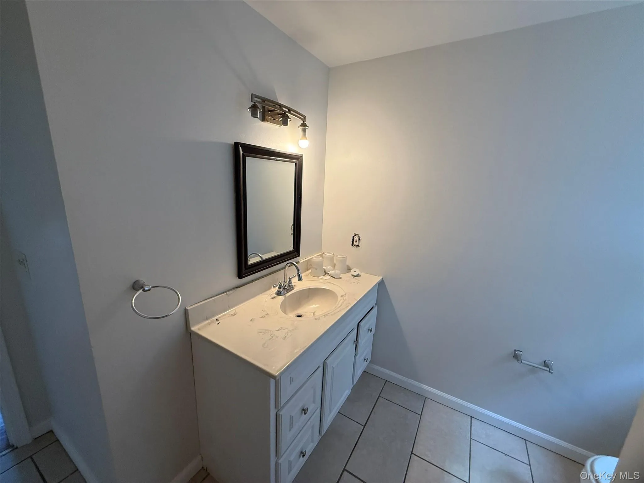 24 Wood Street, Poughkeepsie (town), NY, 3 Bedrooms Bedrooms, 9 Rooms Rooms,2 BathroomsBathrooms,Residential Lease,For Rent,Wood,0,1028172 24 Wood Street, Poughkeepsie (town), NY, 3 Bedrooms Bedrooms, 9 Rooms Rooms,2 BathroomsBathrooms,Residential Lease,For Rent,Wood,0,1028172