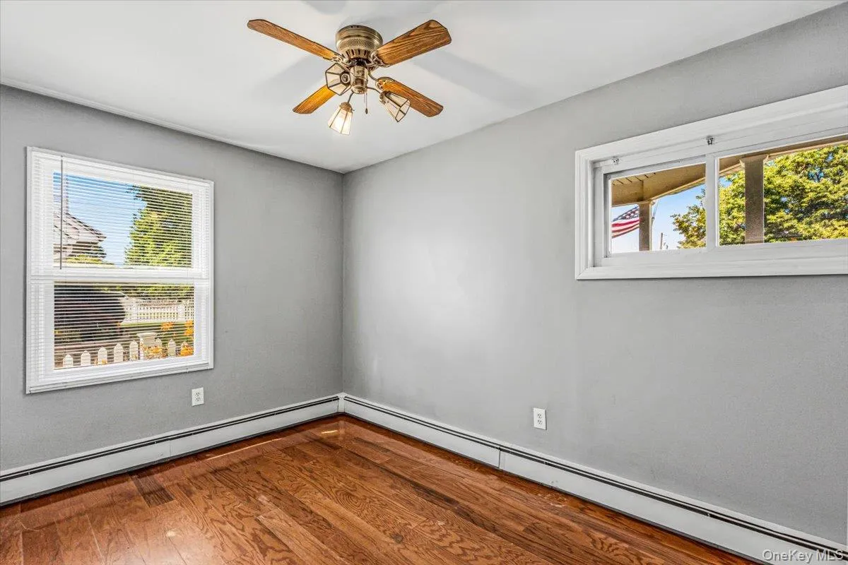63 Kingfisher Road, Hempstead, NY, 4 Bedrooms Bedrooms, 11 Rooms Rooms,2 BathroomsBathrooms,Residential,For Rent,Kingfisher,0,1028173 63 Kingfisher Road, Hempstead, NY, 4 Bedrooms Bedrooms, 11 Rooms Rooms,2 BathroomsBathrooms,Residential,For Rent,Kingfisher,0,1028173