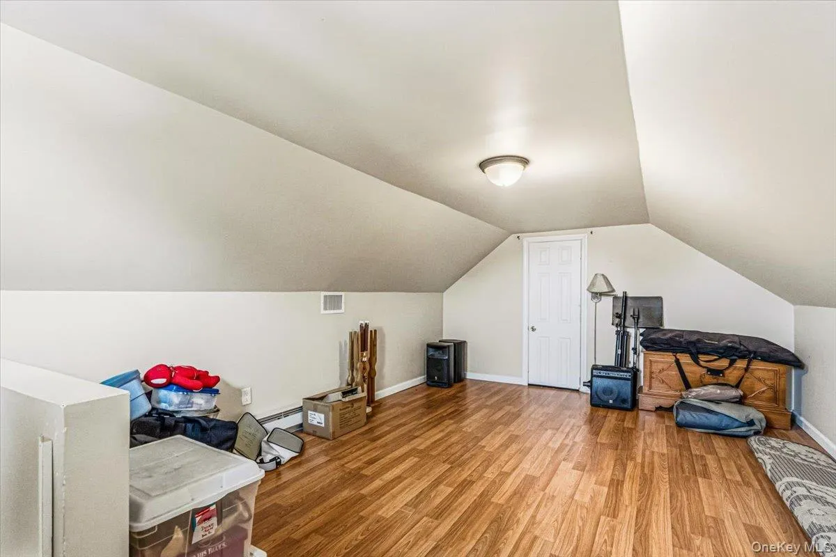 63 Kingfisher Road, Hempstead, NY, 4 Bedrooms Bedrooms, 11 Rooms Rooms,2 BathroomsBathrooms,Residential,For Rent,Kingfisher,0,1028173 63 Kingfisher Road, Hempstead, NY, 4 Bedrooms Bedrooms, 11 Rooms Rooms,2 BathroomsBathrooms,Residential,For Rent,Kingfisher,0,1028173