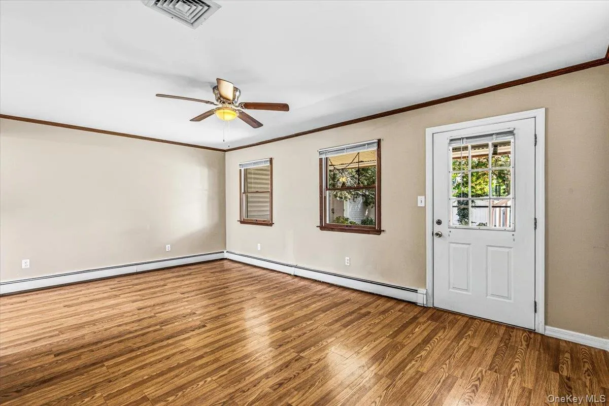 63 Kingfisher Road, Hempstead, NY, 4 Bedrooms Bedrooms, 11 Rooms Rooms,2 BathroomsBathrooms,Residential,For Rent,Kingfisher,0,1028173 63 Kingfisher Road, Hempstead, NY, 4 Bedrooms Bedrooms, 11 Rooms Rooms,2 BathroomsBathrooms,Residential,For Rent,Kingfisher,0,1028173
