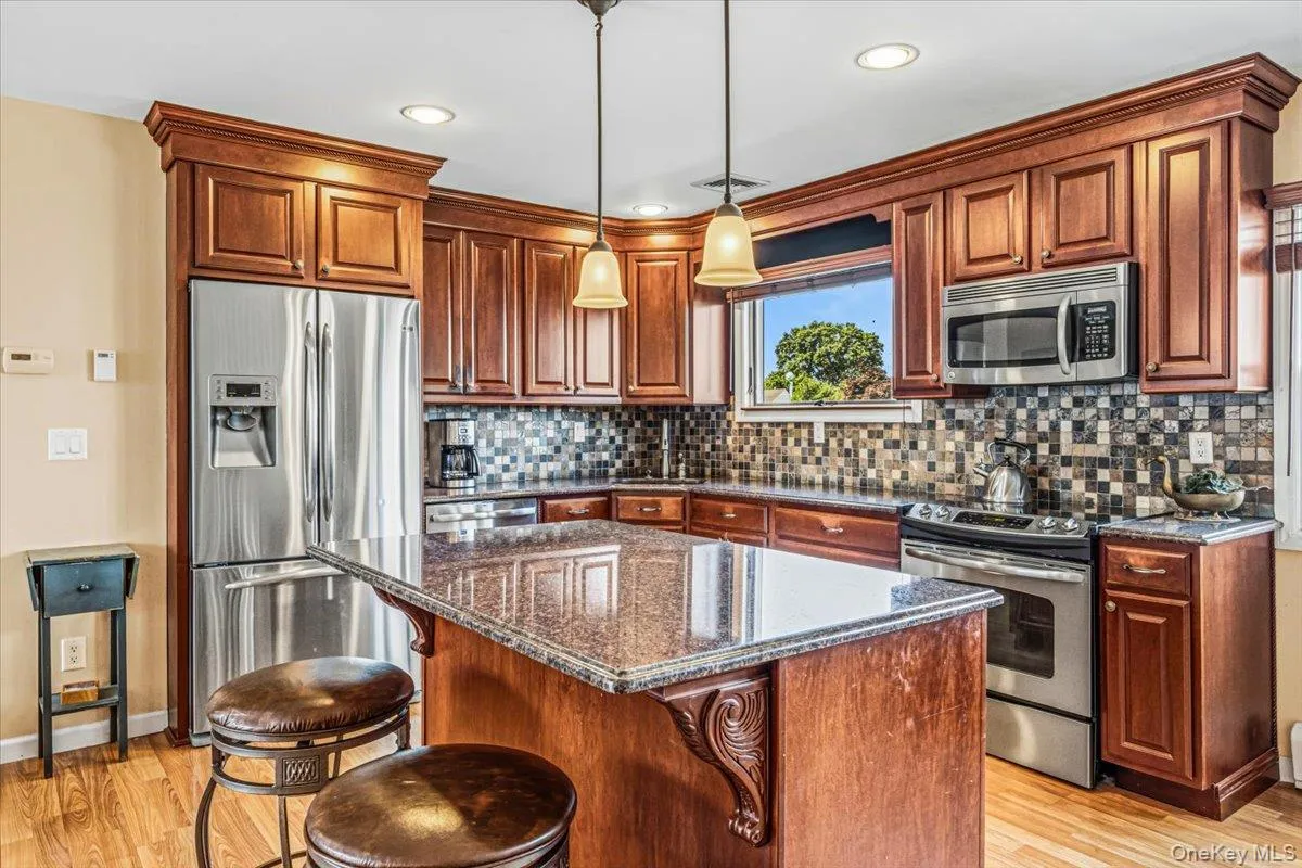 63 Kingfisher Road, Hempstead, NY, 4 Bedrooms Bedrooms, 11 Rooms Rooms,2 BathroomsBathrooms,Residential,For Rent,Kingfisher,0,1028173 63 Kingfisher Road, Hempstead, NY, 4 Bedrooms Bedrooms, 11 Rooms Rooms,2 BathroomsBathrooms,Residential,For Rent,Kingfisher,0,1028173