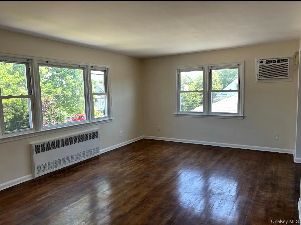 178 Walnut Street, Hempstead, NY, 2 Bedrooms Bedrooms, 5 Rooms Rooms,1 BathroomBathrooms,Residential Lease,For Rent,Walnut,0,1028174 178 Walnut Street, Hempstead, NY, 2 Bedrooms Bedrooms, 5 Rooms Rooms,1 BathroomBathrooms,Residential Lease,For Rent,Walnut,0,1028174