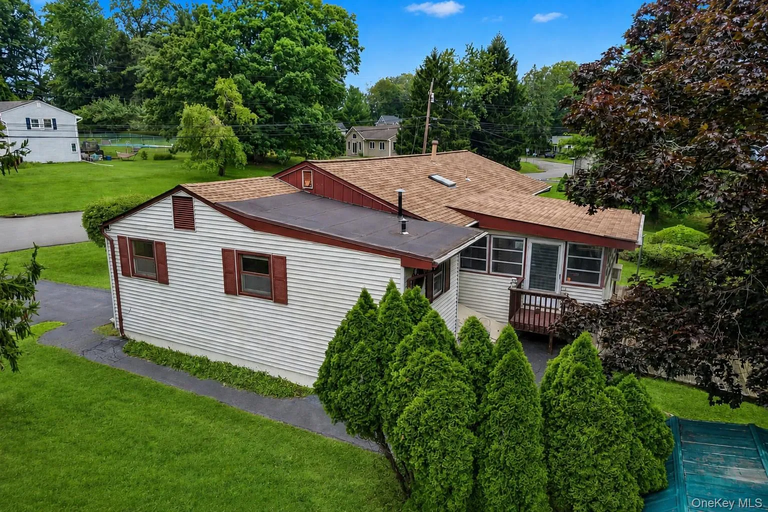 8 Victoria Drive, Clarkstown, NY, 4 Bedrooms Bedrooms, 8 Rooms Rooms,2 BathroomsBathrooms,Residential,For Rent,Victoria,0,1028175 8 Victoria Drive, Clarkstown, NY, 4 Bedrooms Bedrooms, 8 Rooms Rooms,2 BathroomsBathrooms,Residential,For Rent,Victoria,0,1028175