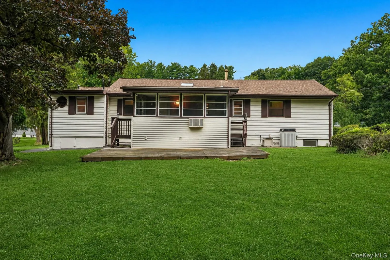 8 Victoria Drive, Clarkstown, NY, 4 Bedrooms Bedrooms, 8 Rooms Rooms,2 BathroomsBathrooms,Residential,For Rent,Victoria,0,1028175 8 Victoria Drive, Clarkstown, NY, 4 Bedrooms Bedrooms, 8 Rooms Rooms,2 BathroomsBathrooms,Residential,For Rent,Victoria,0,1028175