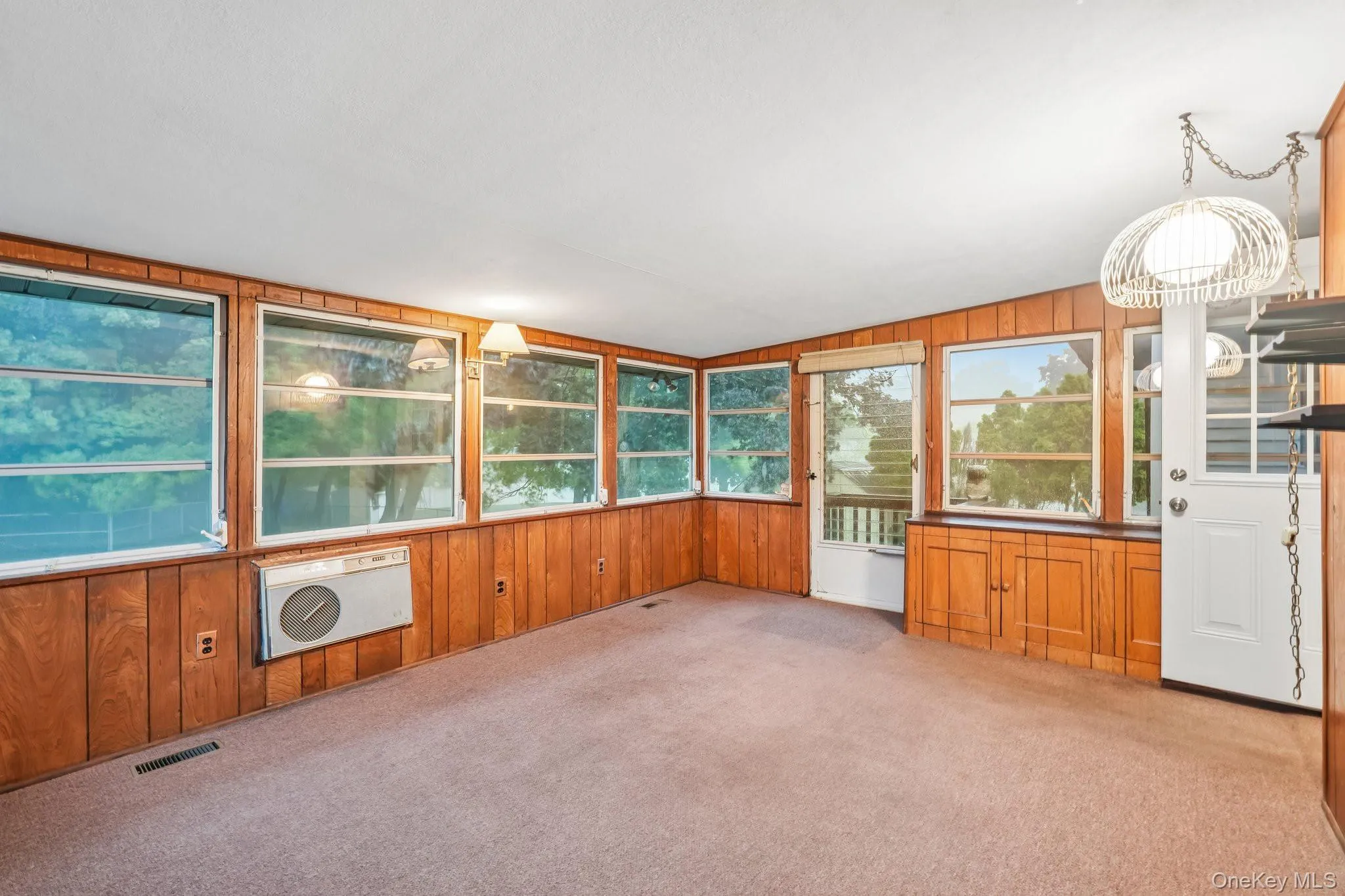 8 Victoria Drive, Clarkstown, NY, 4 Bedrooms Bedrooms, 8 Rooms Rooms,2 BathroomsBathrooms,Residential,For Rent,Victoria,0,1028175 8 Victoria Drive, Clarkstown, NY, 4 Bedrooms Bedrooms, 8 Rooms Rooms,2 BathroomsBathrooms,Residential,For Rent,Victoria,0,1028175
