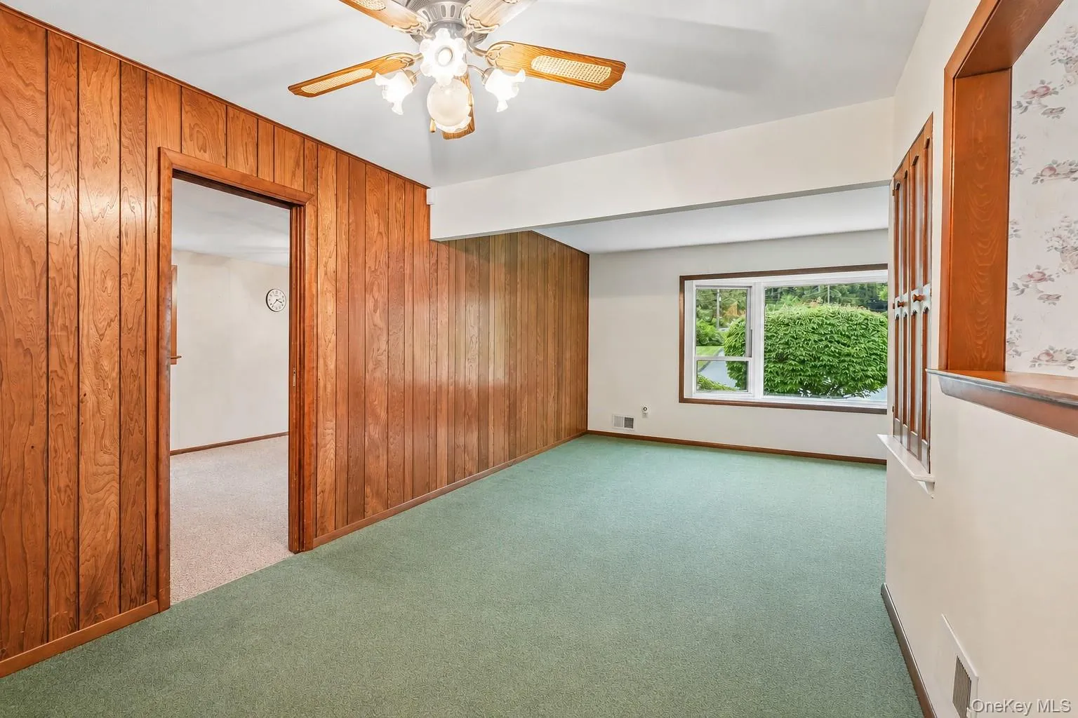 8 Victoria Drive, Clarkstown, NY, 4 Bedrooms Bedrooms, 8 Rooms Rooms,2 BathroomsBathrooms,Residential,For Rent,Victoria,0,1028175 8 Victoria Drive, Clarkstown, NY, 4 Bedrooms Bedrooms, 8 Rooms Rooms,2 BathroomsBathrooms,Residential,For Rent,Victoria,0,1028175