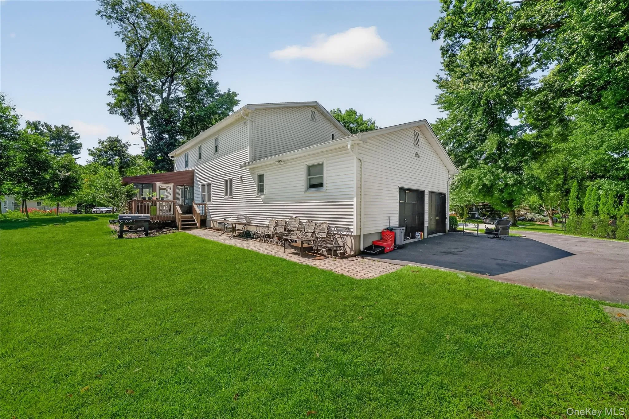 11 Allison Circle, Haverstraw, NY, 4 Bedrooms Bedrooms, 12 Rooms Rooms,2 BathroomsBathrooms,Residential,For Rent,Allison,0,1028177 11 Allison Circle, Haverstraw, NY, 4 Bedrooms Bedrooms, 12 Rooms Rooms,2 BathroomsBathrooms,Residential,For Rent,Allison,0,1028177