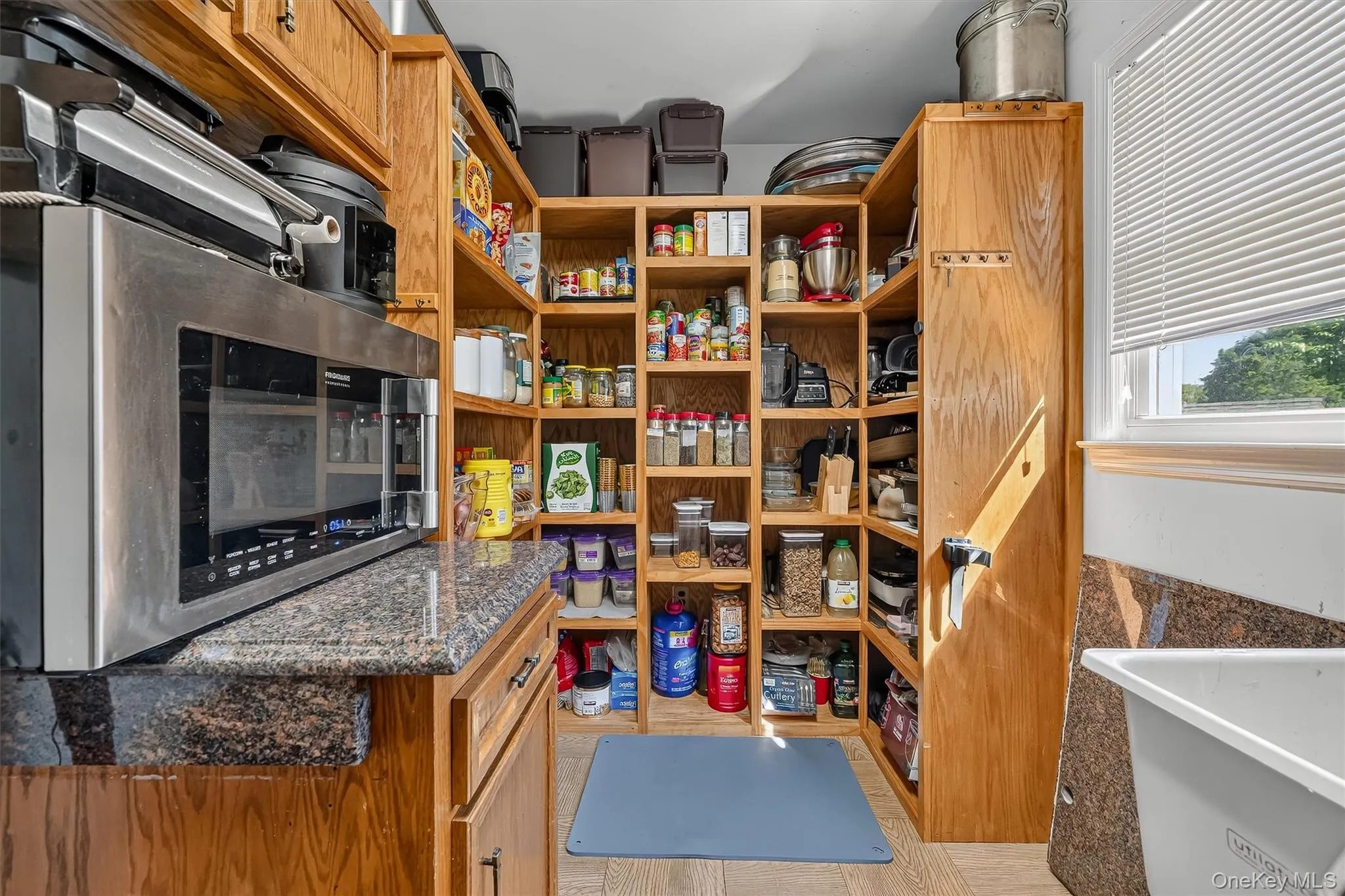 11 Allison Circle, Haverstraw, NY, 4 Bedrooms Bedrooms, 12 Rooms Rooms,2 BathroomsBathrooms,Residential,For Rent,Allison,0,1028177 11 Allison Circle, Haverstraw, NY, 4 Bedrooms Bedrooms, 12 Rooms Rooms,2 BathroomsBathrooms,Residential,For Rent,Allison,0,1028177