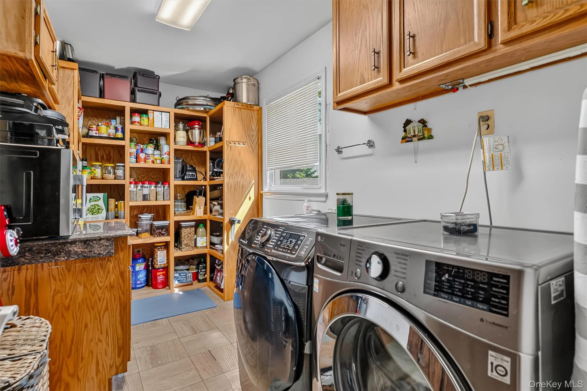 11 Allison Circle, Haverstraw, NY, 4 Bedrooms Bedrooms, 12 Rooms Rooms,2 BathroomsBathrooms,Residential,For Rent,Allison,0,1028177 11 Allison Circle, Haverstraw, NY, 4 Bedrooms Bedrooms, 12 Rooms Rooms,2 BathroomsBathrooms,Residential,For Rent,Allison,0,1028177