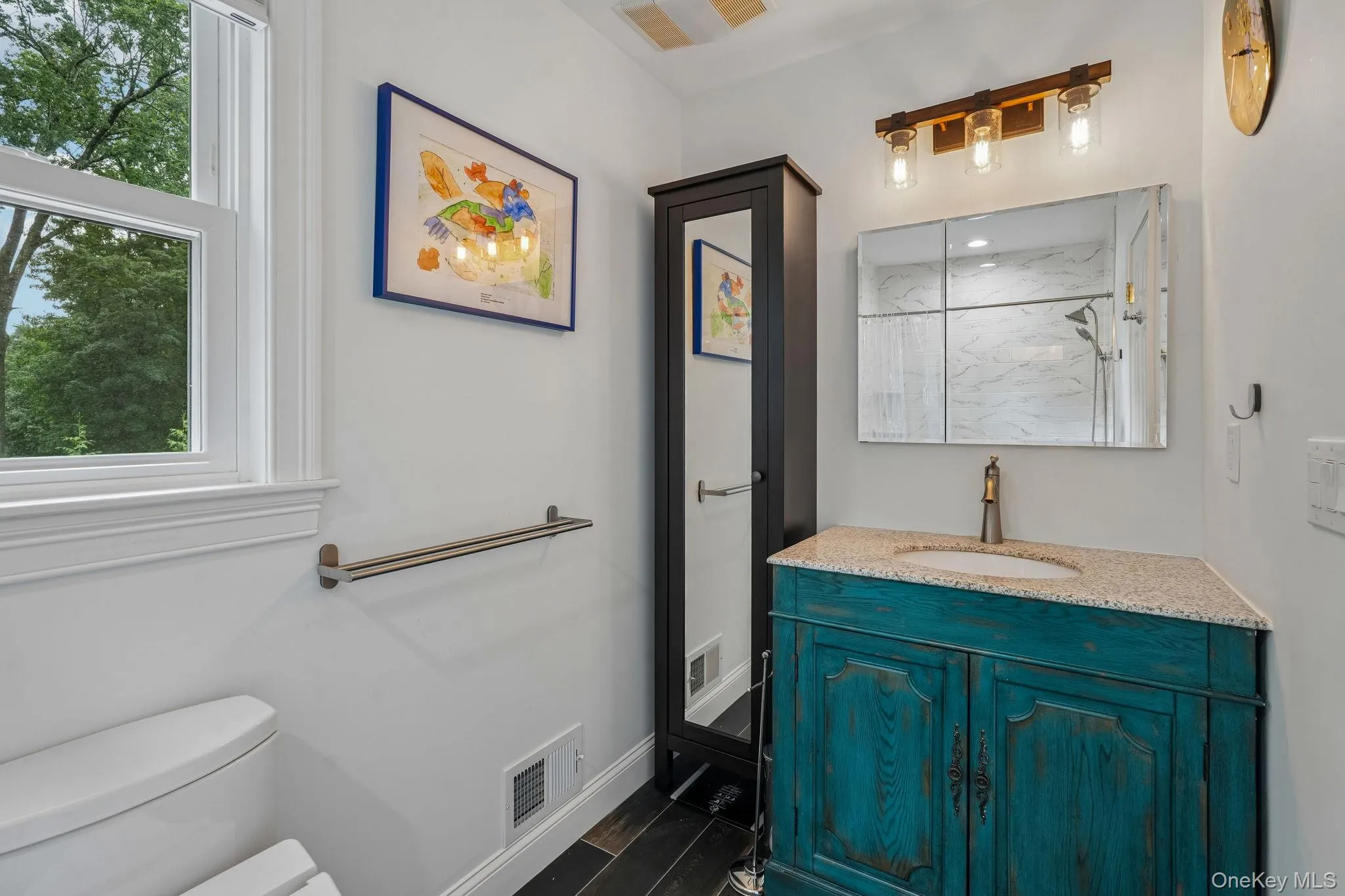 2nd floor hallway bath 2nd floor hallway bath