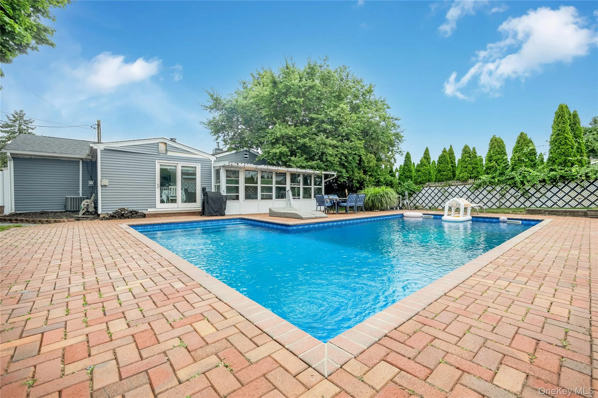 382 Greenbelt Parkway, Islip, NY, 3 Bedrooms Bedrooms, 6 Rooms Rooms,2 BathroomsBathrooms,Residential,For Rent,Greenbelt,0,1028189 382 Greenbelt Parkway, Islip, NY, 3 Bedrooms Bedrooms, 6 Rooms Rooms,2 BathroomsBathrooms,Residential,For Rent,Greenbelt,0,1028189