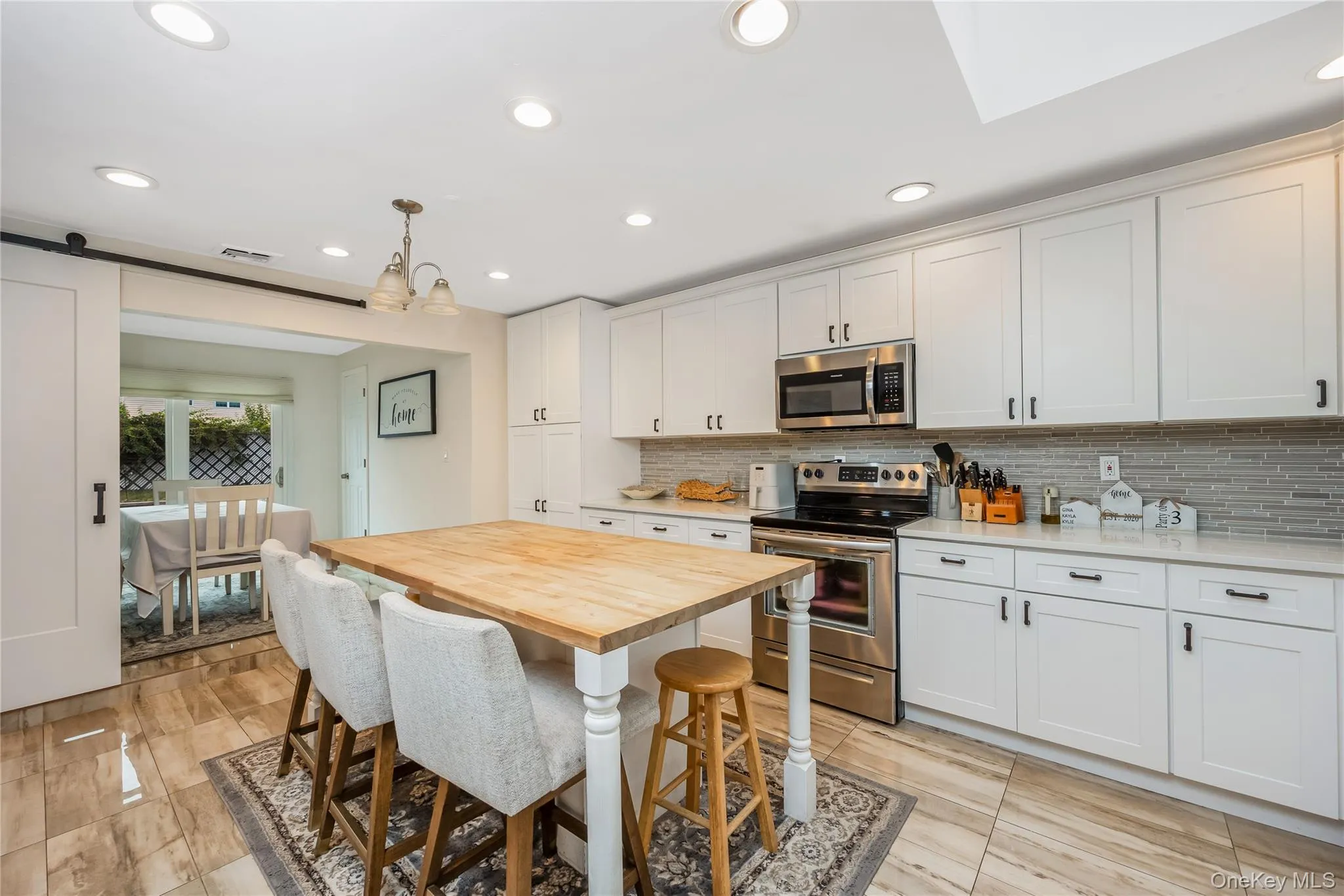 382 Greenbelt Parkway, Islip, NY, 3 Bedrooms Bedrooms, 6 Rooms Rooms,2 BathroomsBathrooms,Residential,For Rent,Greenbelt,0,1028189 382 Greenbelt Parkway, Islip, NY, 3 Bedrooms Bedrooms, 6 Rooms Rooms,2 BathroomsBathrooms,Residential,For Rent,Greenbelt,0,1028189