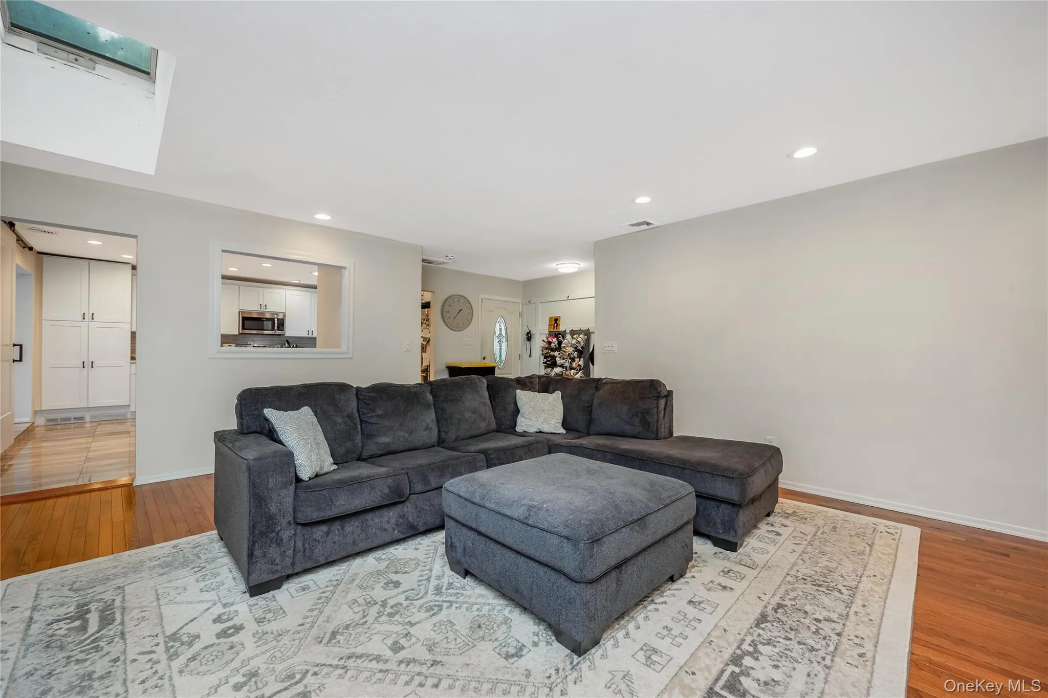 382 Greenbelt Parkway, Islip, NY, 3 Bedrooms Bedrooms, 6 Rooms Rooms,2 BathroomsBathrooms,Residential,For Rent,Greenbelt,0,1028189 382 Greenbelt Parkway, Islip, NY, 3 Bedrooms Bedrooms, 6 Rooms Rooms,2 BathroomsBathrooms,Residential,For Rent,Greenbelt,0,1028189