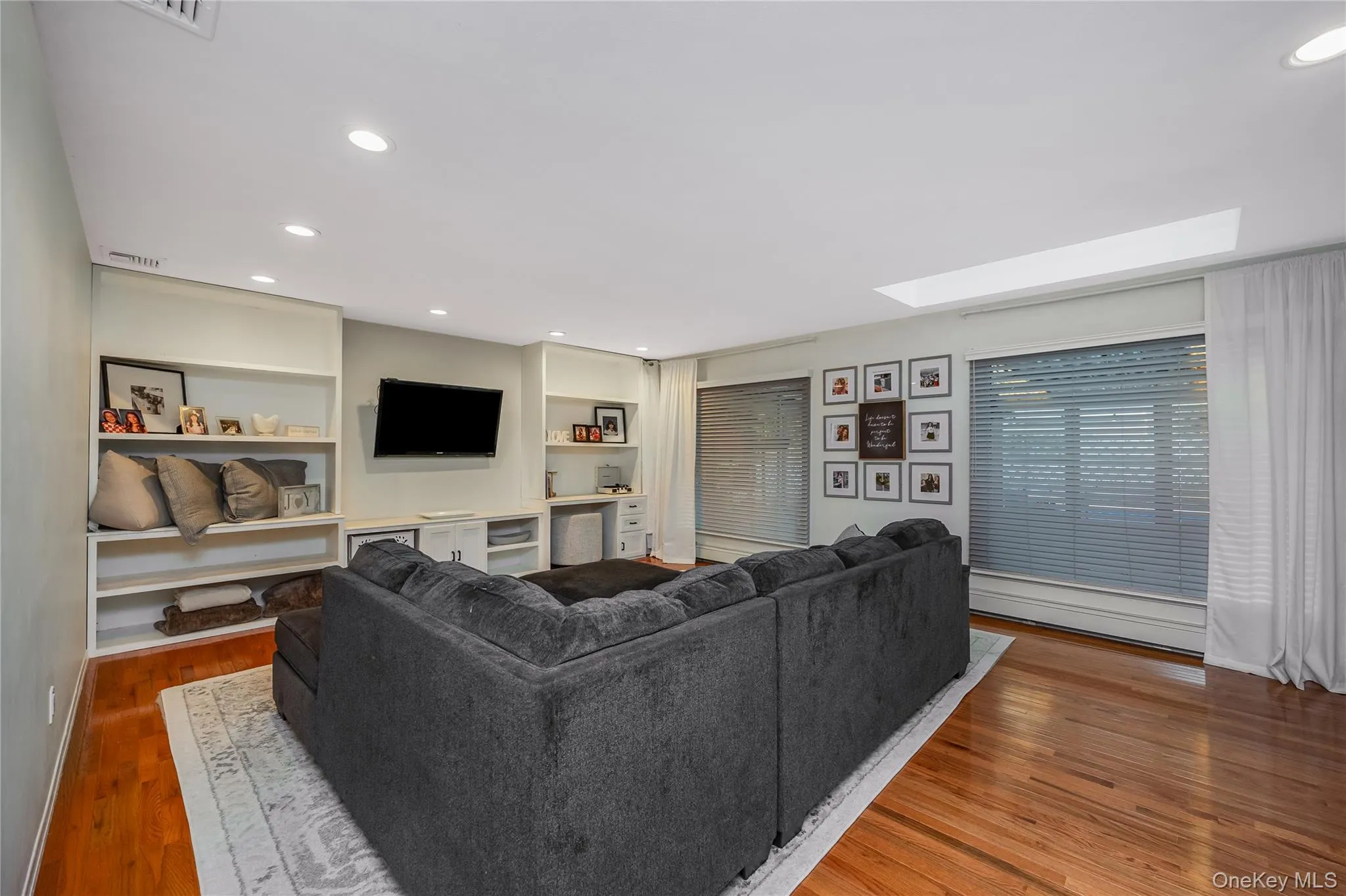 382 Greenbelt Parkway, Islip, NY, 3 Bedrooms Bedrooms, 6 Rooms Rooms,2 BathroomsBathrooms,Residential,For Rent,Greenbelt,0,1028189 382 Greenbelt Parkway, Islip, NY, 3 Bedrooms Bedrooms, 6 Rooms Rooms,2 BathroomsBathrooms,Residential,For Rent,Greenbelt,0,1028189