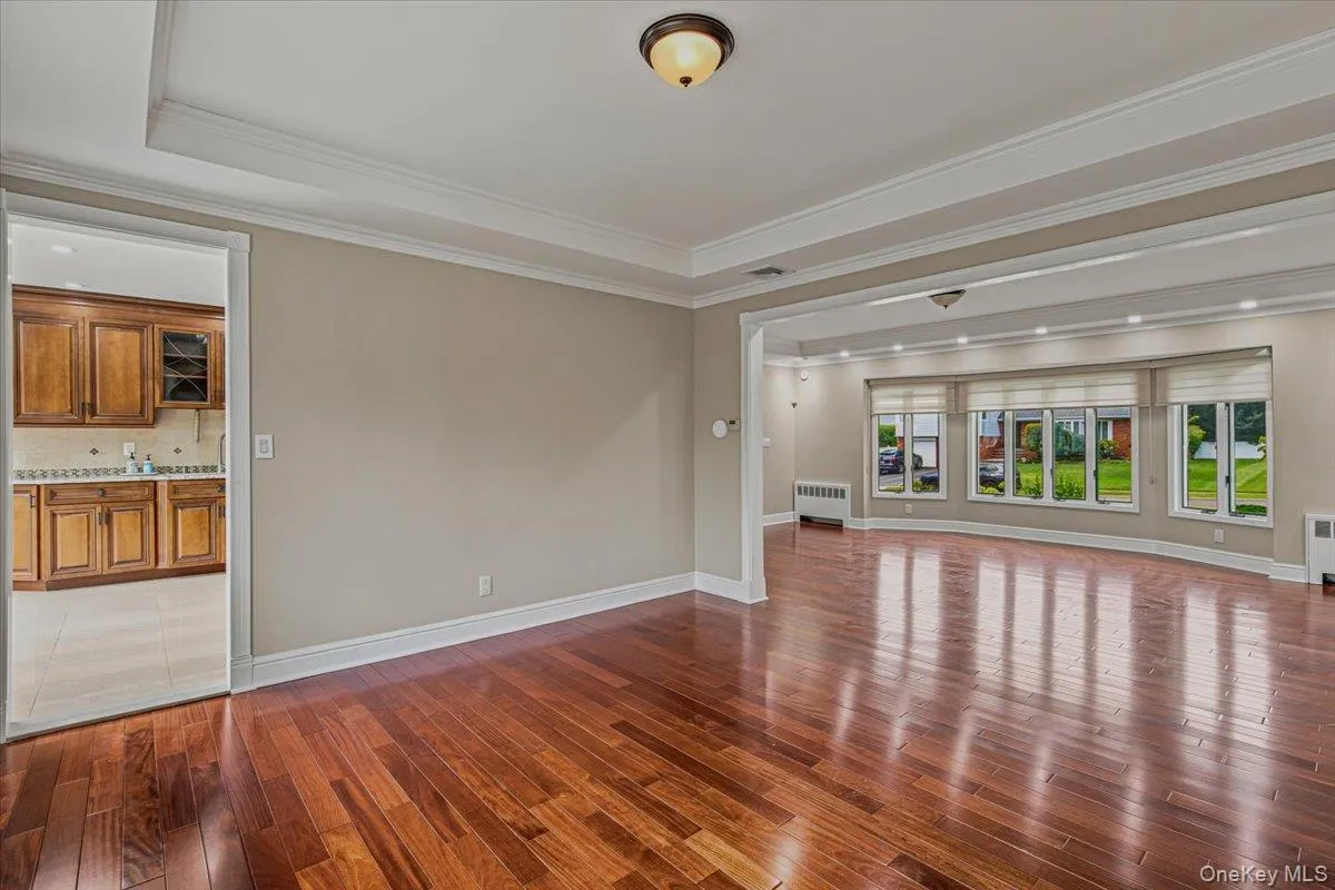 34 Duke Drive, North Hempstead, NY, 5 Bedrooms Bedrooms, 10 Rooms Rooms,4 BathroomsBathrooms,Residential,For Rent,Duke,0,1028193 34 Duke Drive, North Hempstead, NY, 5 Bedrooms Bedrooms, 10 Rooms Rooms,4 BathroomsBathrooms,Residential,For Rent,Duke,0,1028193