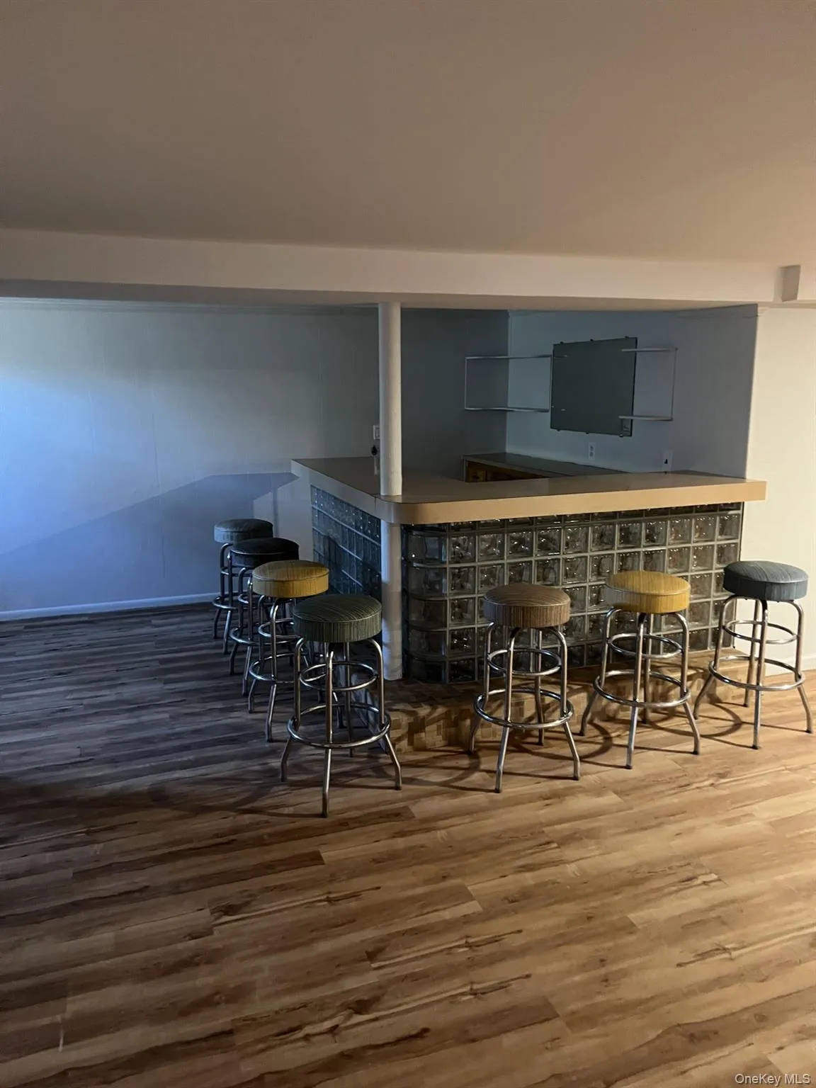6 Oakridge Drive, Huntington, NY, 3 Bedrooms Bedrooms, 7 Rooms Rooms,2 BathroomsBathrooms,Residential Lease,For Rent,Oakridge,0,1028194 6 Oakridge Drive, Huntington, NY, 3 Bedrooms Bedrooms, 7 Rooms Rooms,2 BathroomsBathrooms,Residential Lease,For Rent,Oakridge,0,1028194