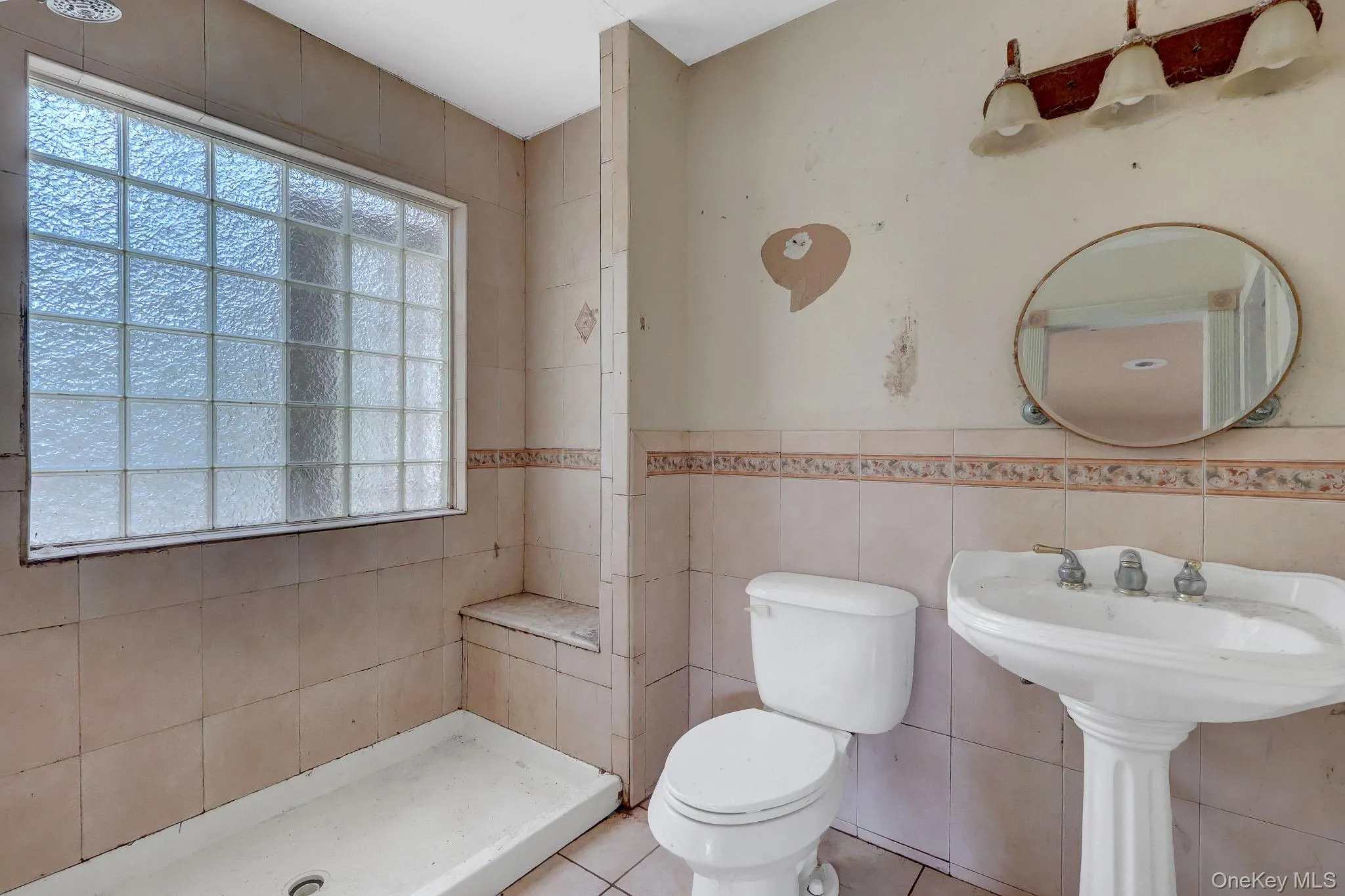 34 Thorburn Avenue, Brookhaven, NY, 5 Bedrooms Bedrooms, 9 Rooms Rooms,2 BathroomsBathrooms,Residential,For Rent,Thorburn,0,1028196 34 Thorburn Avenue, Brookhaven, NY, 5 Bedrooms Bedrooms, 9 Rooms Rooms,2 BathroomsBathrooms,Residential,For Rent,Thorburn,0,1028196