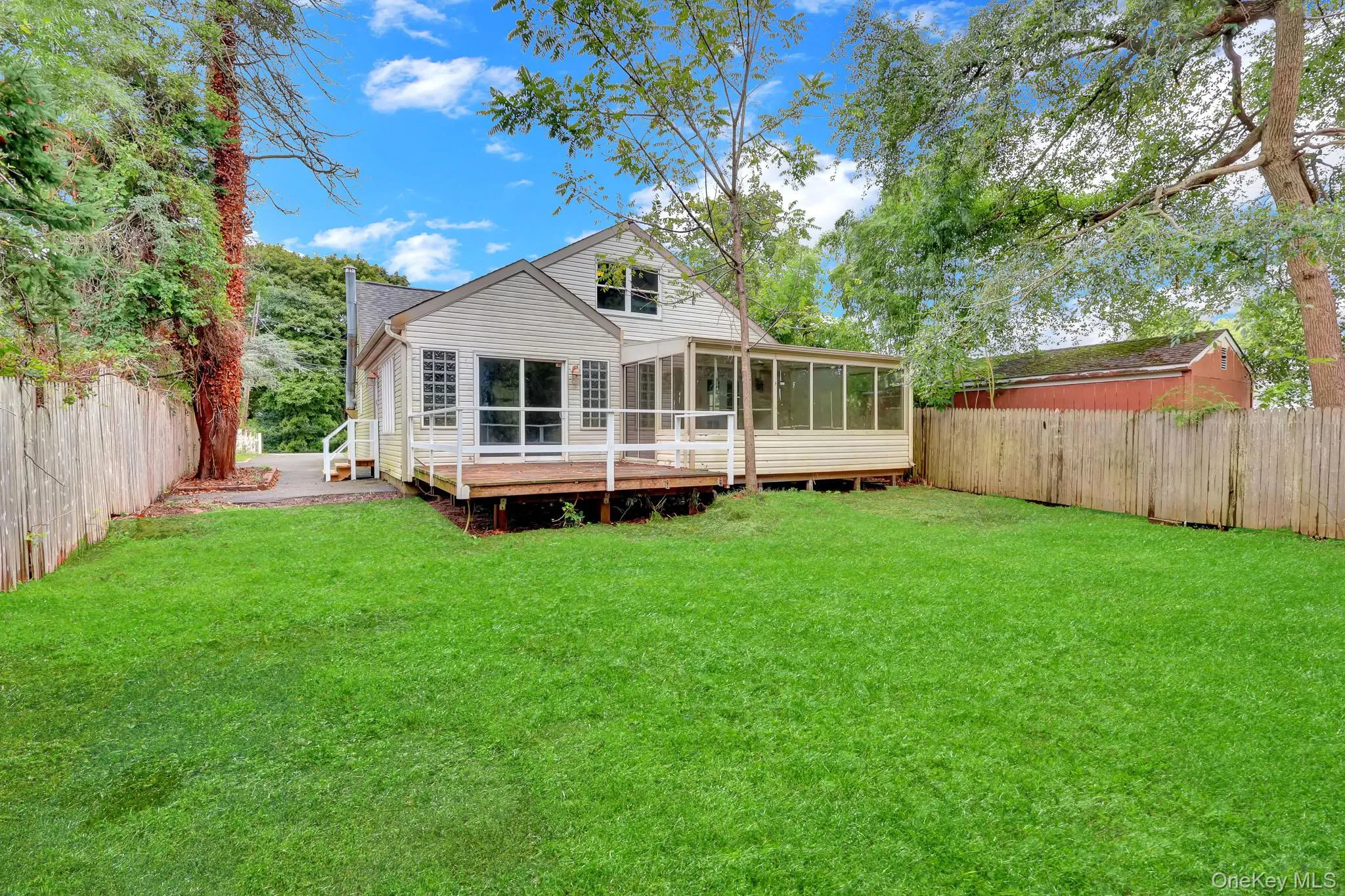 34 Thorburn Avenue, Brookhaven, NY, 5 Bedrooms Bedrooms, 9 Rooms Rooms,2 BathroomsBathrooms,Residential,For Rent,Thorburn,0,1028196 34 Thorburn Avenue, Brookhaven, NY, 5 Bedrooms Bedrooms, 9 Rooms Rooms,2 BathroomsBathrooms,Residential,For Rent,Thorburn,0,1028196
