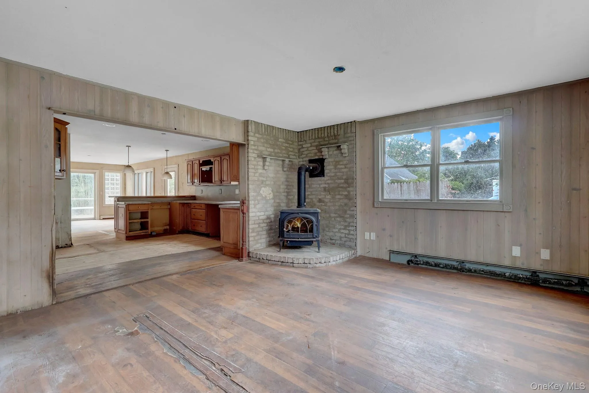 34 Thorburn Avenue, Brookhaven, NY, 5 Bedrooms Bedrooms, 9 Rooms Rooms,2 BathroomsBathrooms,Residential,For Rent,Thorburn,0,1028196 34 Thorburn Avenue, Brookhaven, NY, 5 Bedrooms Bedrooms, 9 Rooms Rooms,2 BathroomsBathrooms,Residential,For Rent,Thorburn,0,1028196
