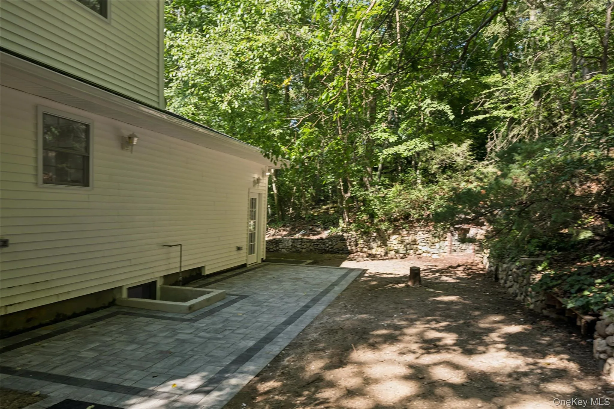 exterior back yard w/15x30 patio pavers exterior back yard w/15x30 patio pavers