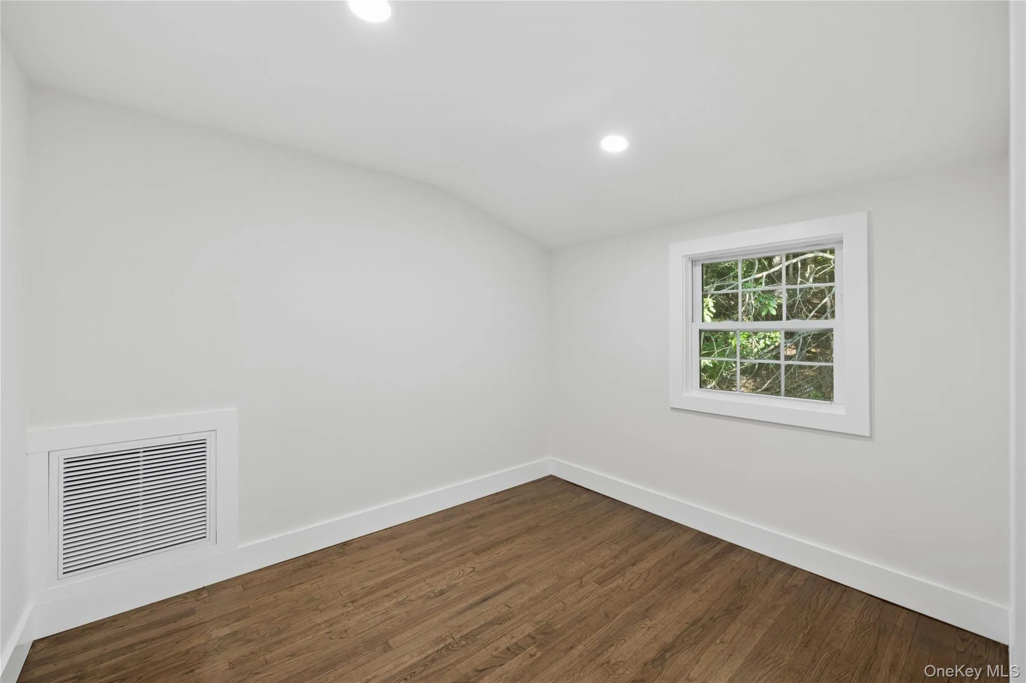 128 Crooked Hill Road, Huntington, NY, 4 Bedrooms Bedrooms, 8 Rooms Rooms,4 BathroomsBathrooms,Residential,For Rent,Crooked Hill,0,1028198 128 Crooked Hill Road, Huntington, NY, 4 Bedrooms Bedrooms, 8 Rooms Rooms,4 BathroomsBathrooms,Residential,For Rent,Crooked Hill,0,1028198